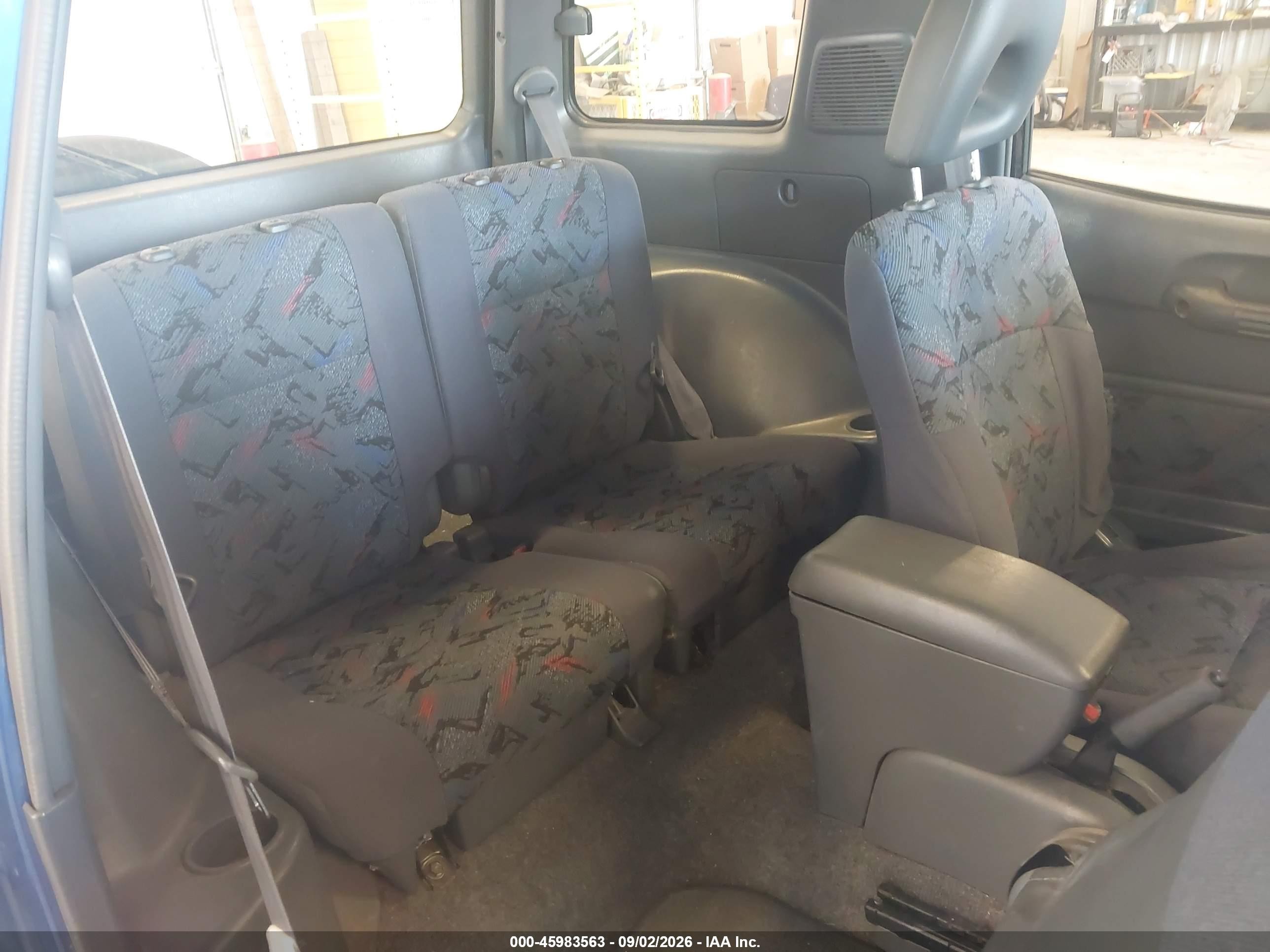 1997 Toyota Rav4   Blue vin: JT3XP10VXV0005682