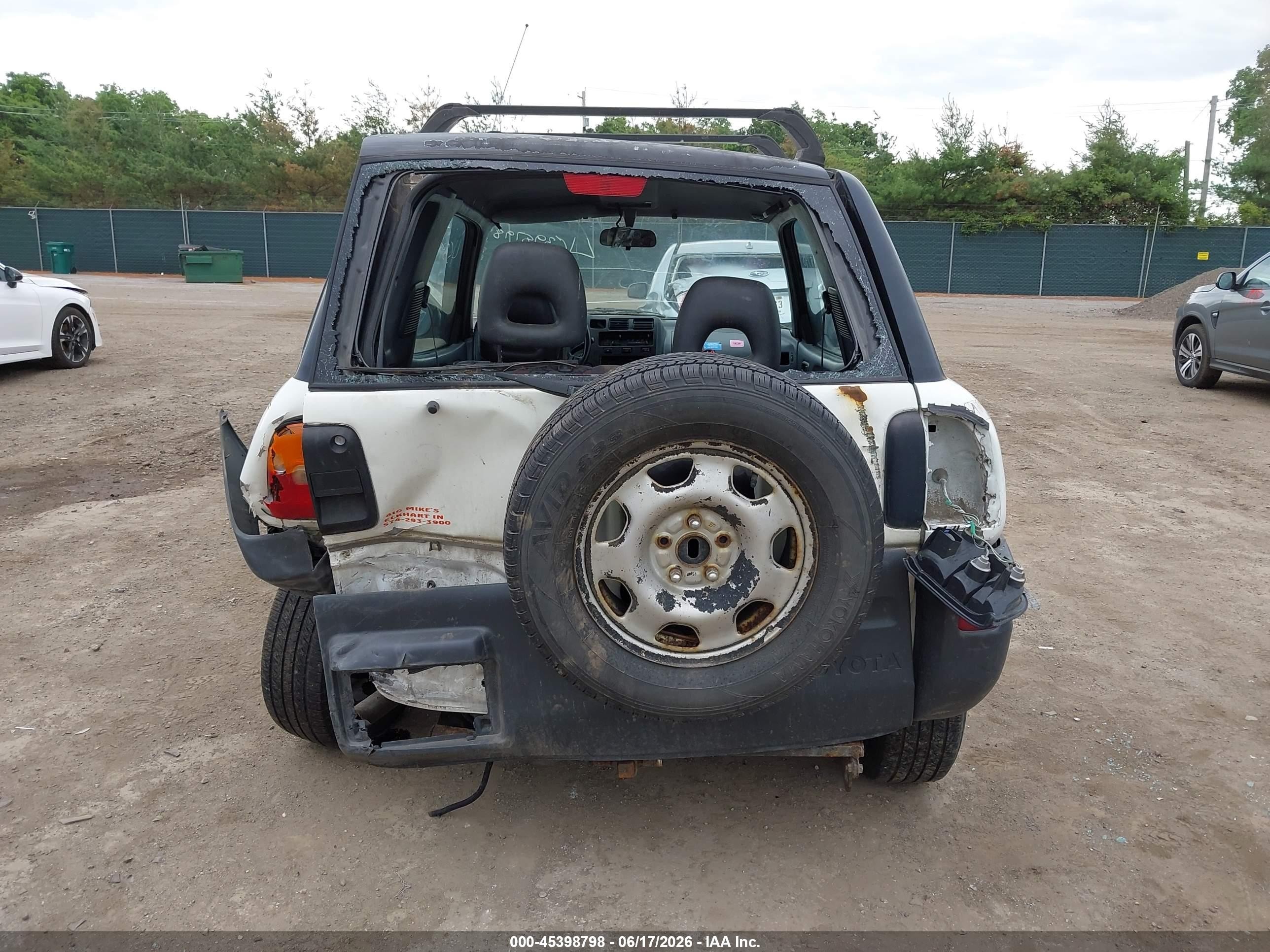 1997 Toyota Rav4   White vin: JT3XP10VXV0005830