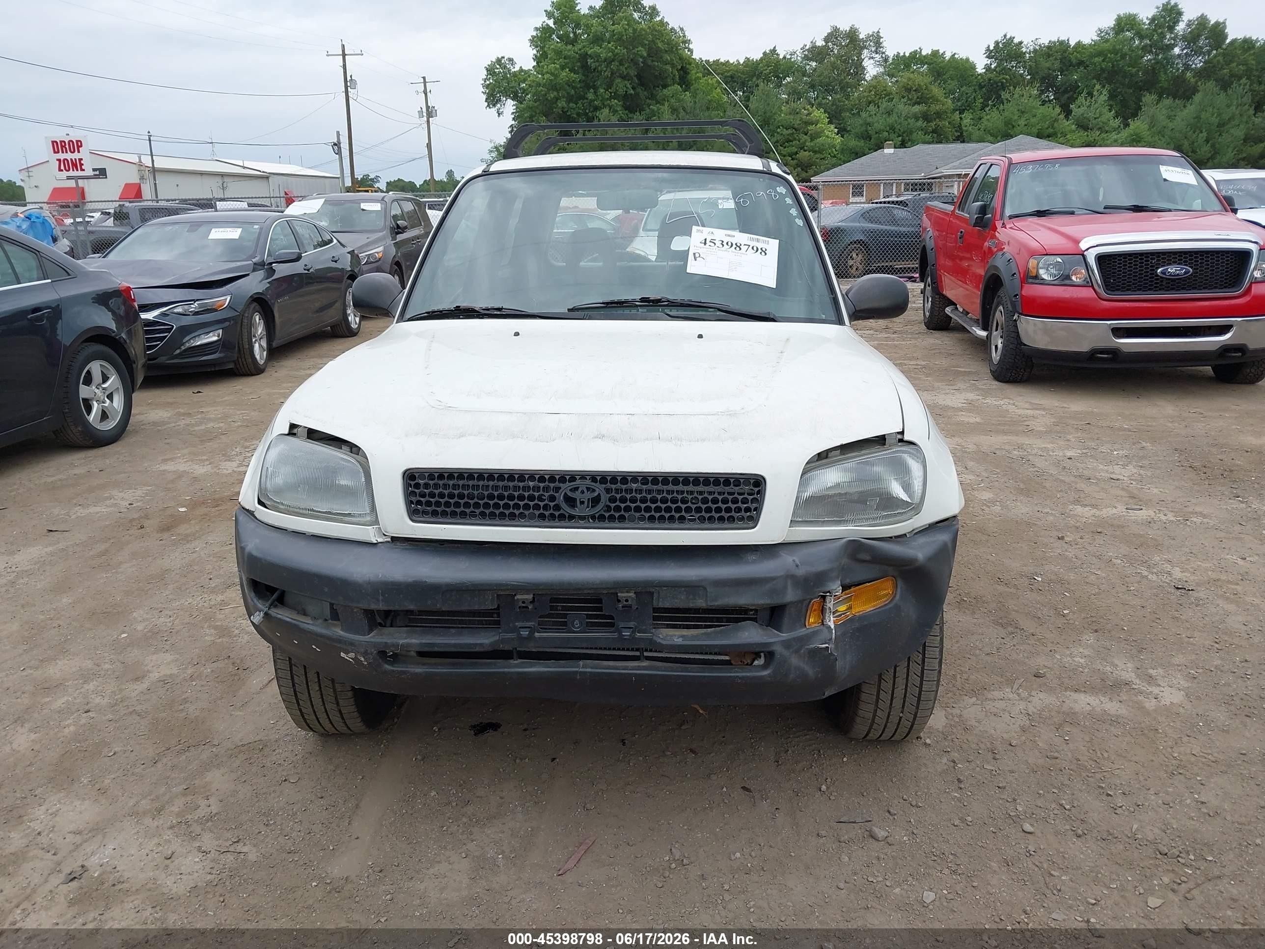 1997 Toyota Rav4   White vin: JT3XP10VXV0005830