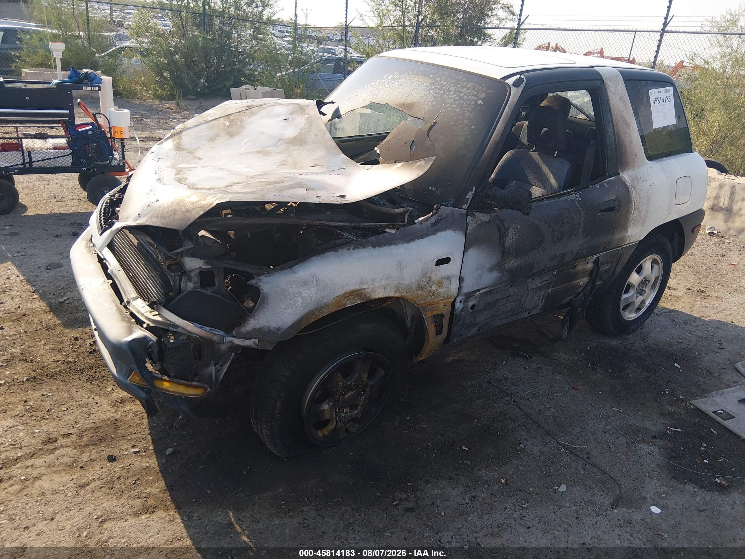 1996 Toyota Rav4   White vin: JT3YP10V6T0124282