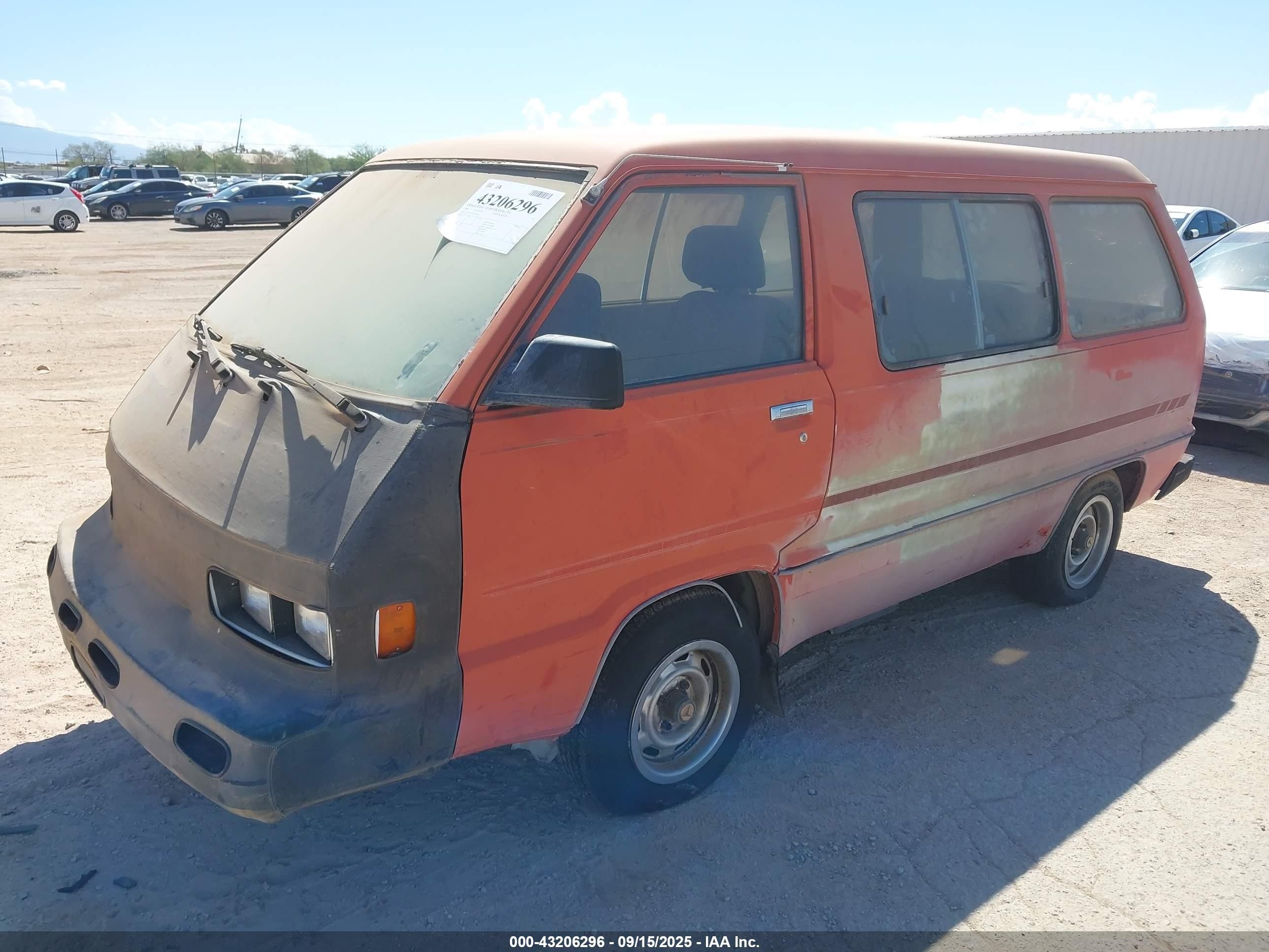 1984 Toyota Van Wagon Deluxe Red vin: JT3YR22V9E5036166