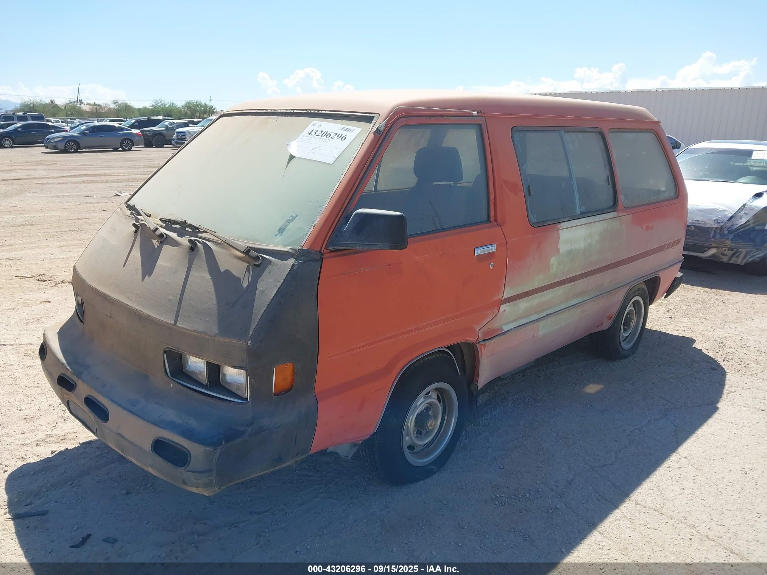 1984 Toyota Van Wagon Deluxe Red vin: JT3YR22V9E5036166