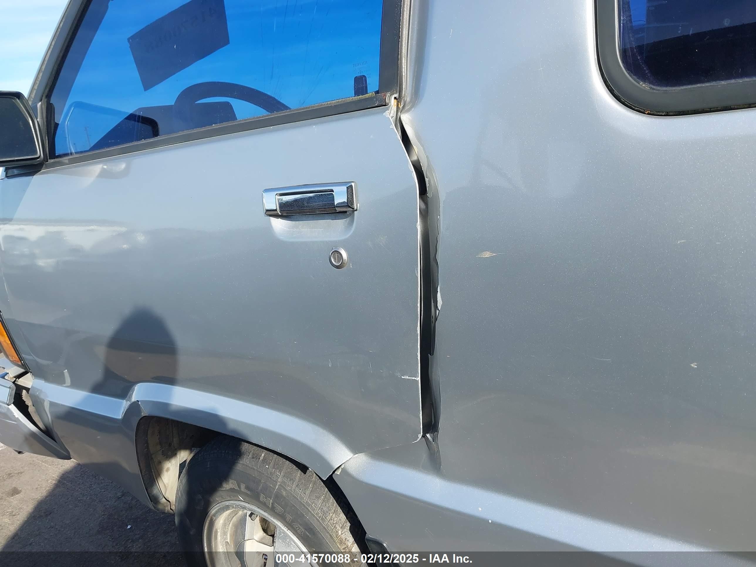 1984 Toyota Van Wagon Le Silver vin: JT3YR26V4E5004834