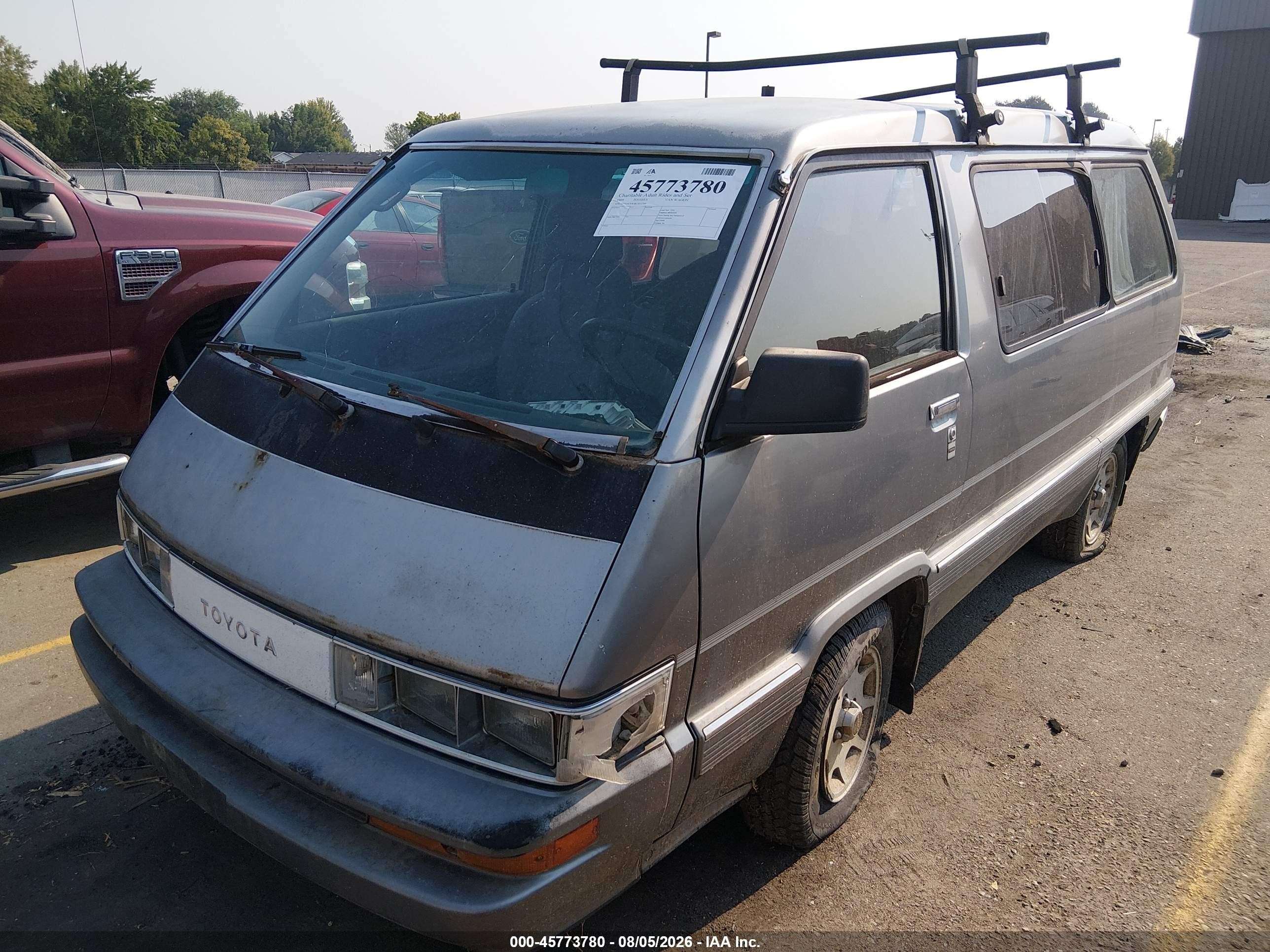 1989 Toyota Van Wagon Le Gray vin: JT3YR26W4K5052709