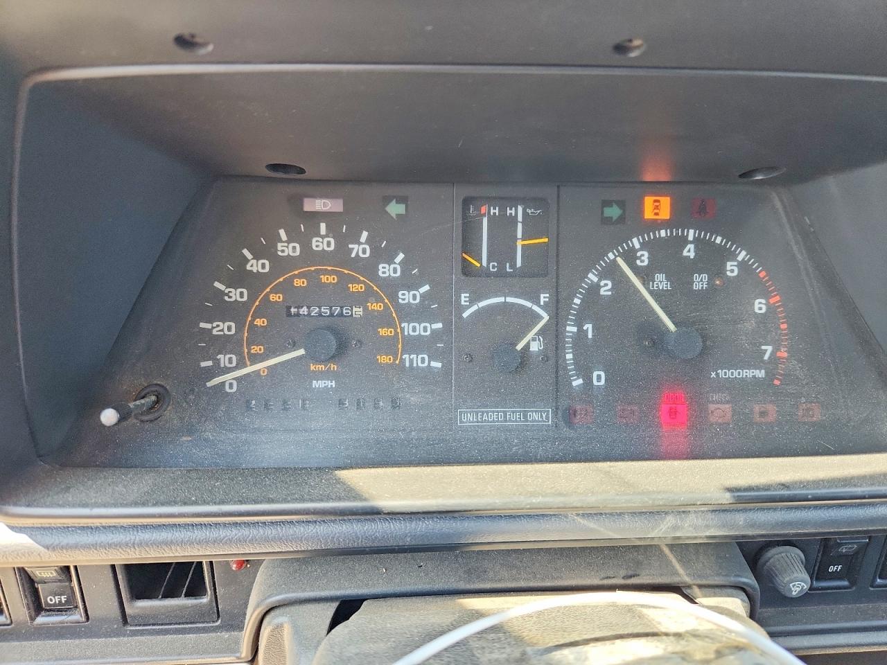 1989 Toyota Van Le Gray vin: JT3YR26W8K5050185