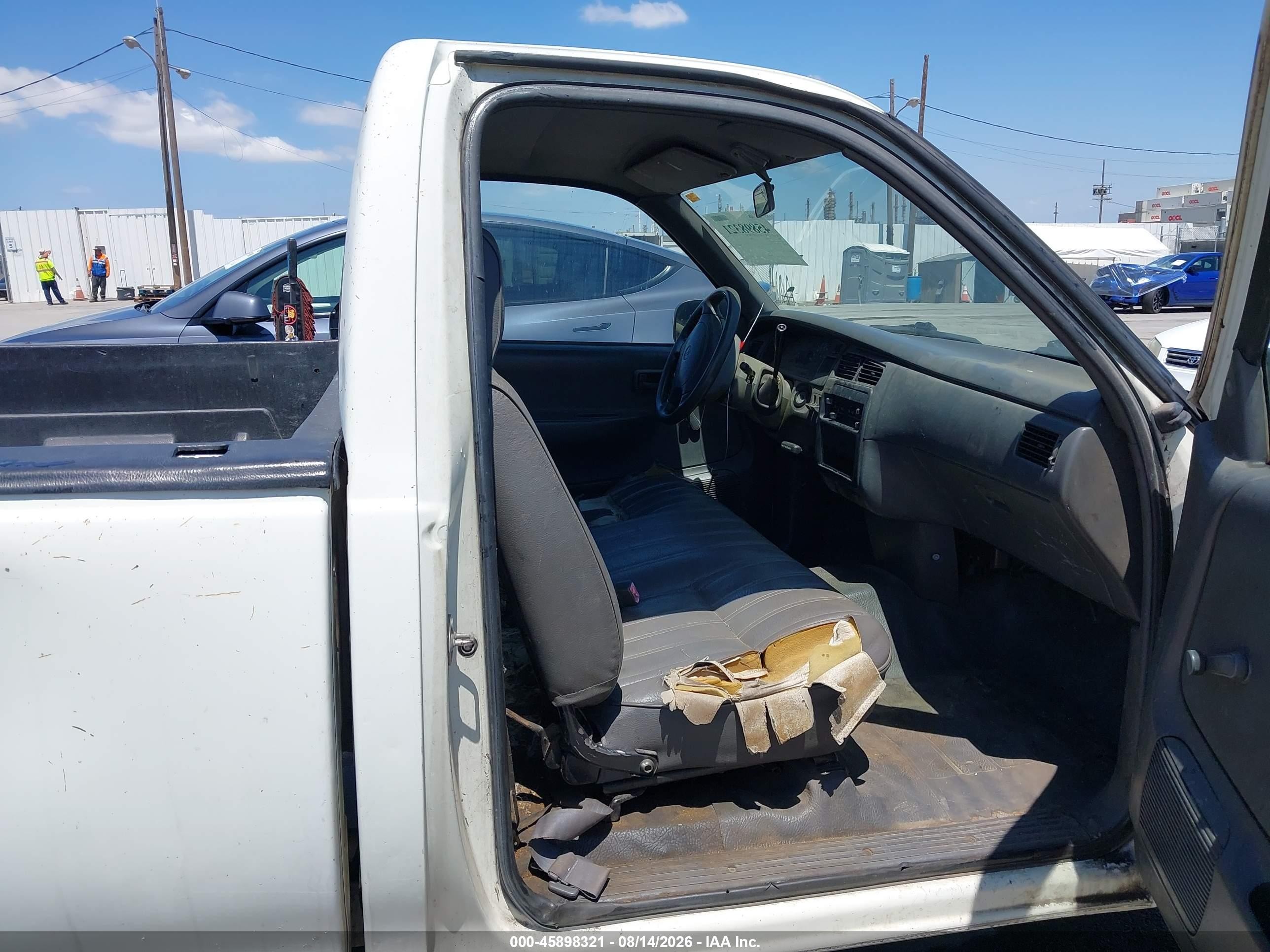 1996 Toyota T100   White vin: JT4JM11D7T0016426