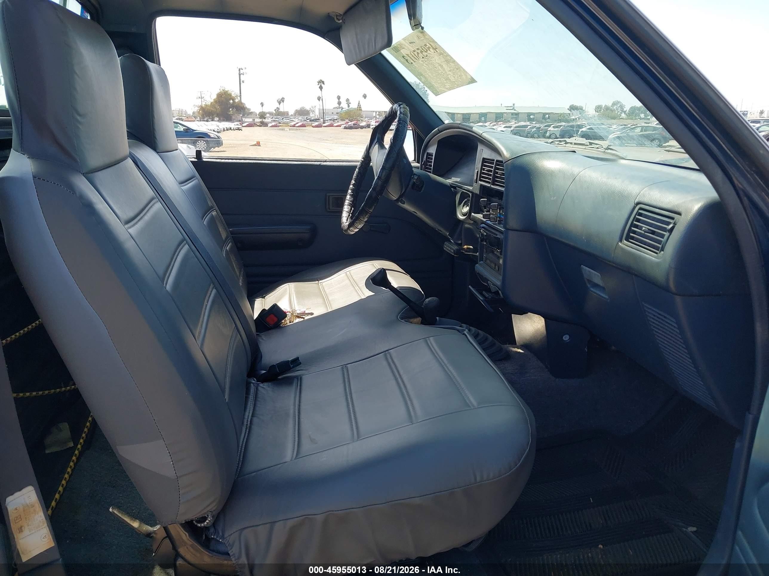 1989 Toyota Pickup 1/2 Ton Sht Wheelbase Dlx Синий vin: JT4RN01P0K4010916
