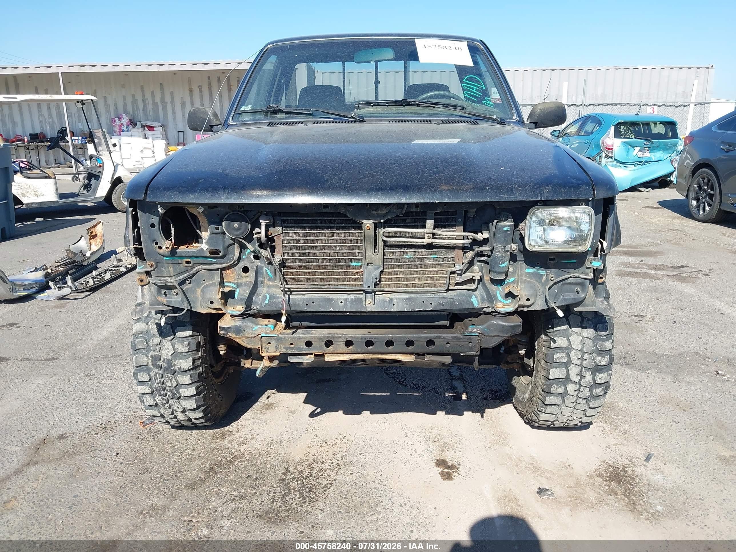 1989 Toyota Pickup 1/2 Ton Sht Wheelbase Dlx Black vin: JT4RN01P3K4008352