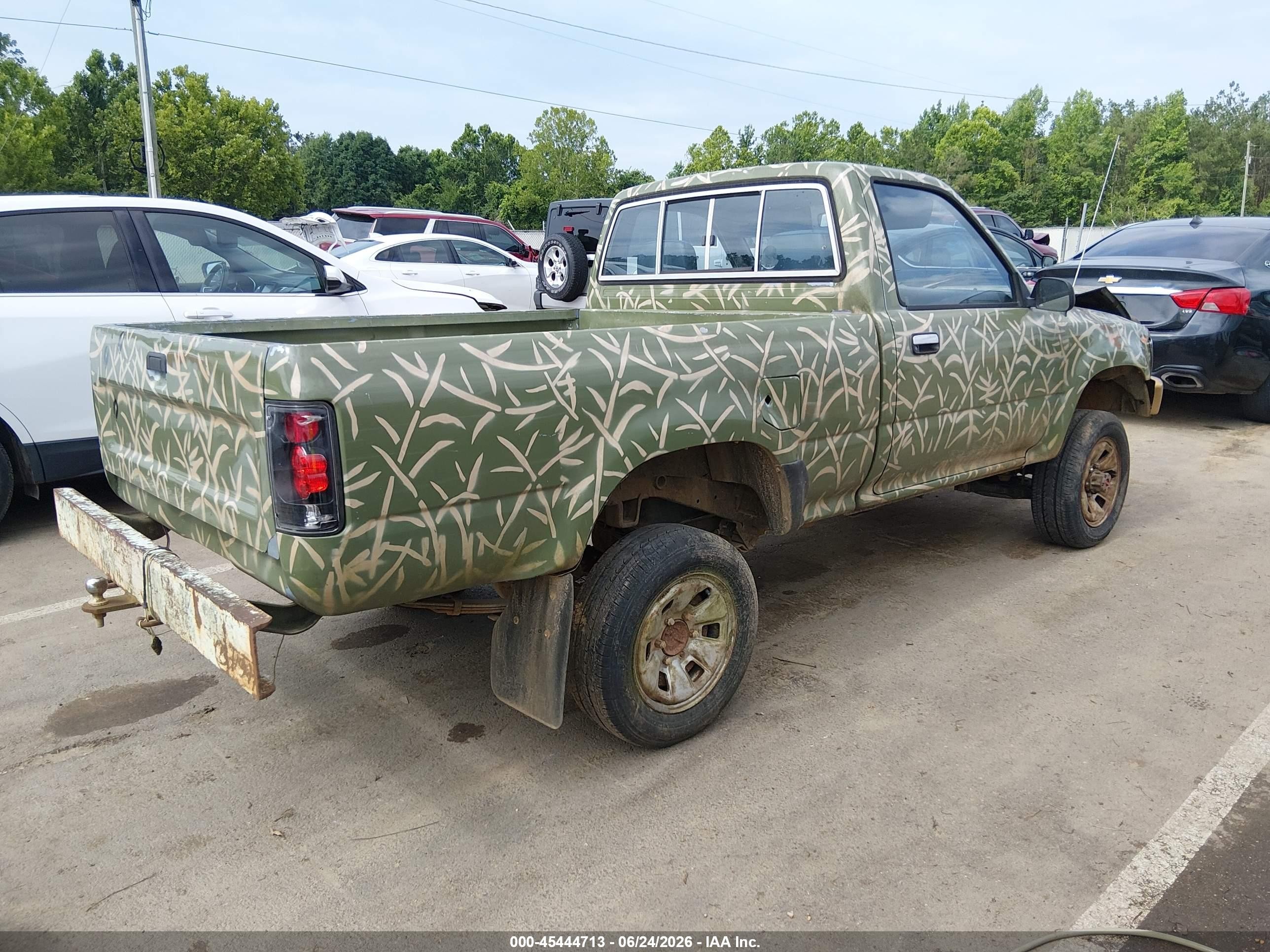 1991 Toyota Pickup 1/2 Ton Sht Wheelbase Dlx Green vin: JT4RN01P4M0024568