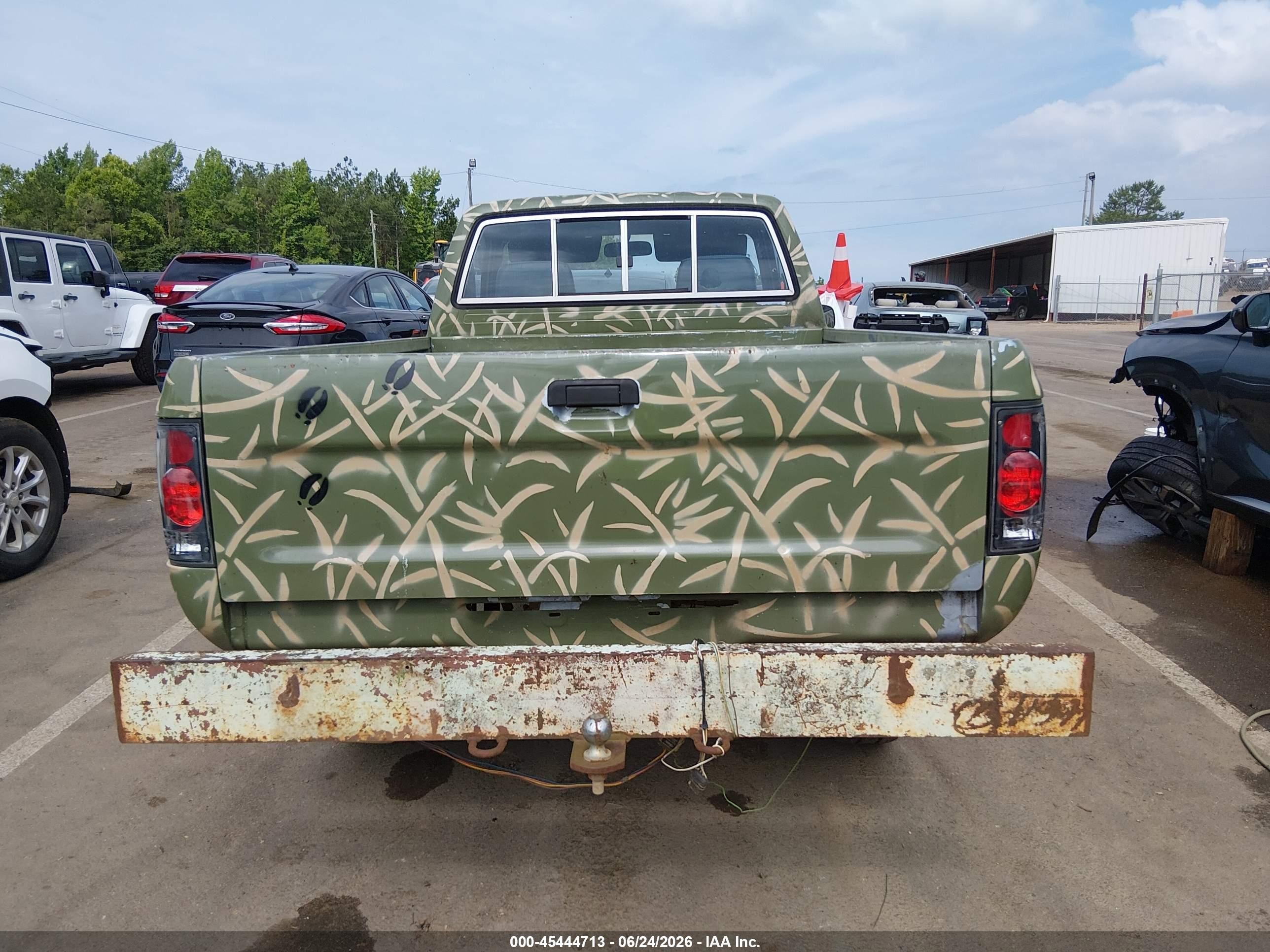1991 Toyota Pickup 1/2 Ton Sht Wheelbase Dlx Green vin: JT4RN01P4M0024568