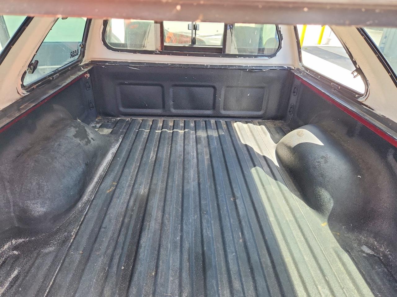 1990 Toyota Pickup Deluxe Gray vin: JT4RN01P7L7033125