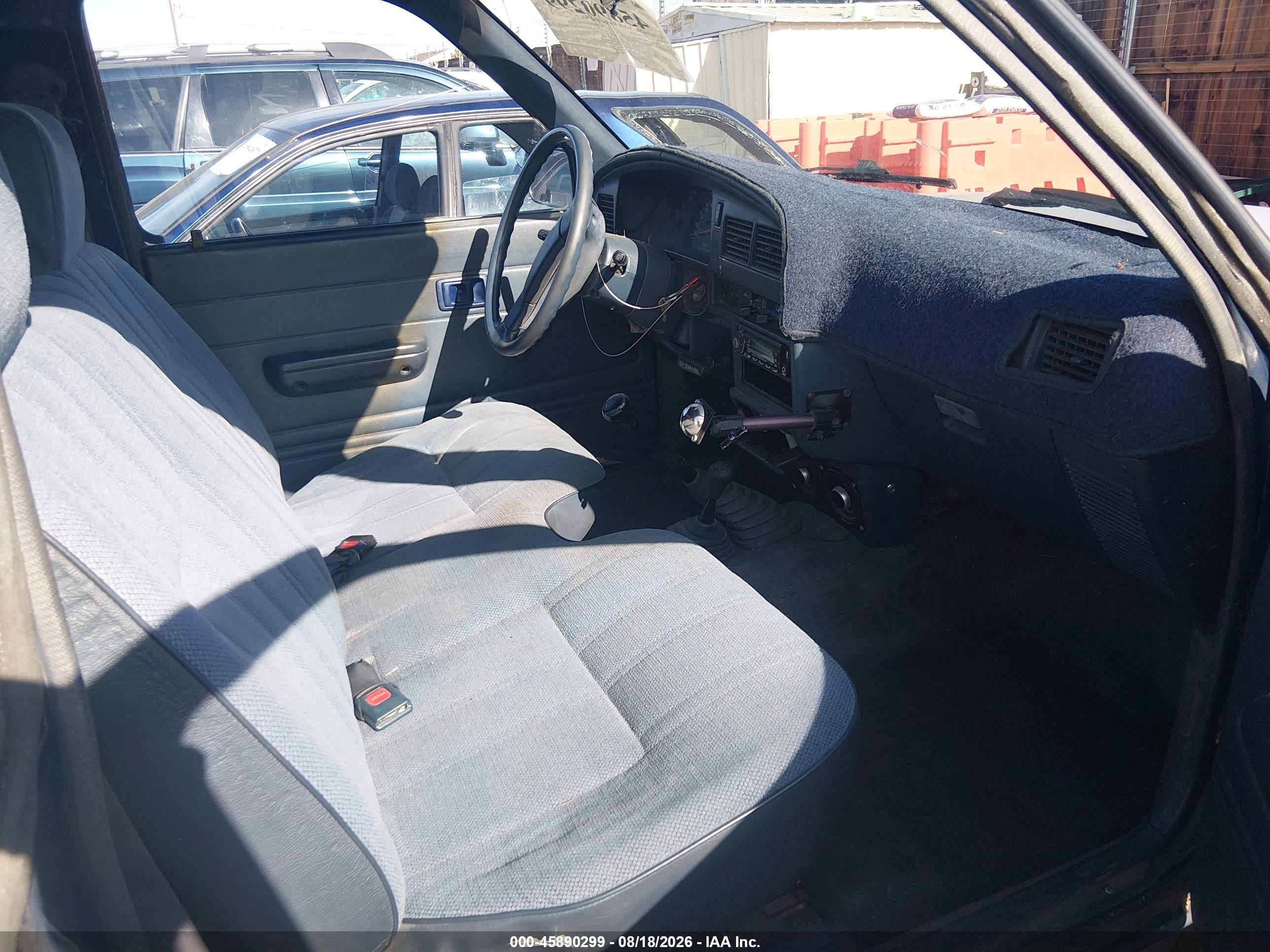 1989 Toyota Pickup 1/2 Ton Lng Wheelbase Dlx Black vin: JT4RN02P5K4000946