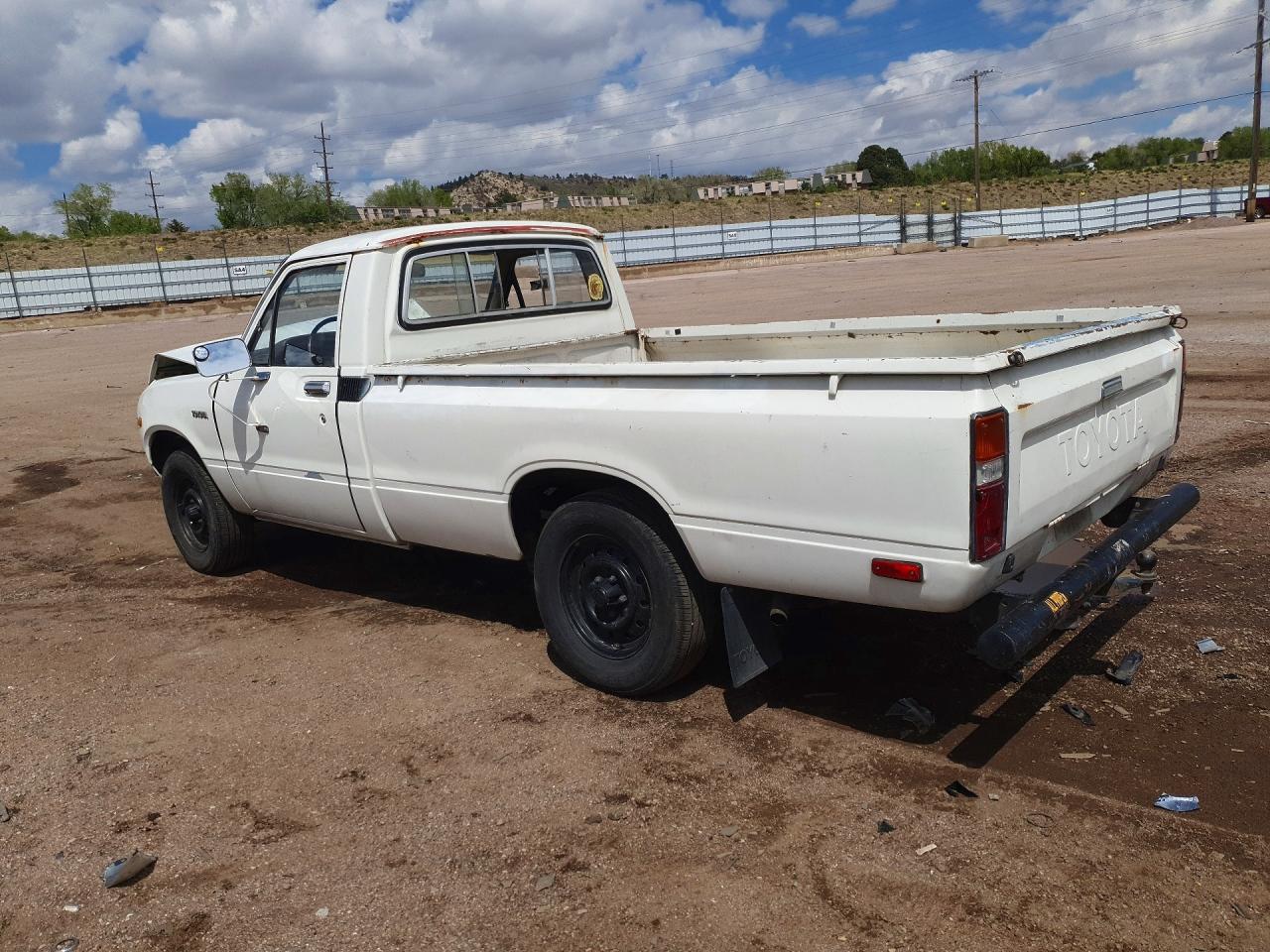 1983 Toyota Pickup Deluxe White vin: JT4RN44D0D1149974