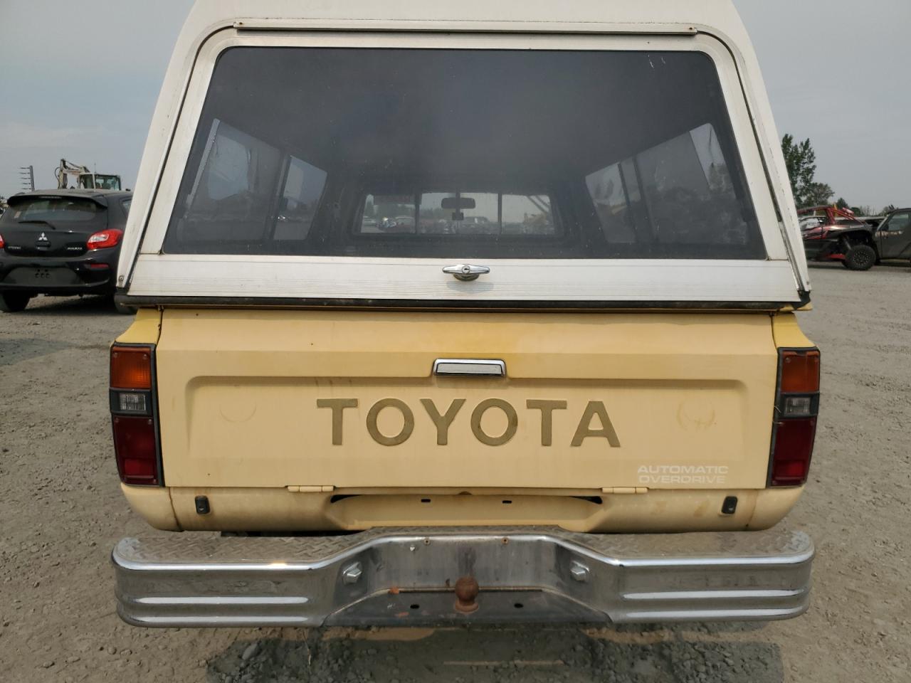 1983 Toyota Pickup 1/2 Ton Rn44 Yellow vin: JT4RN44D7D1105258
