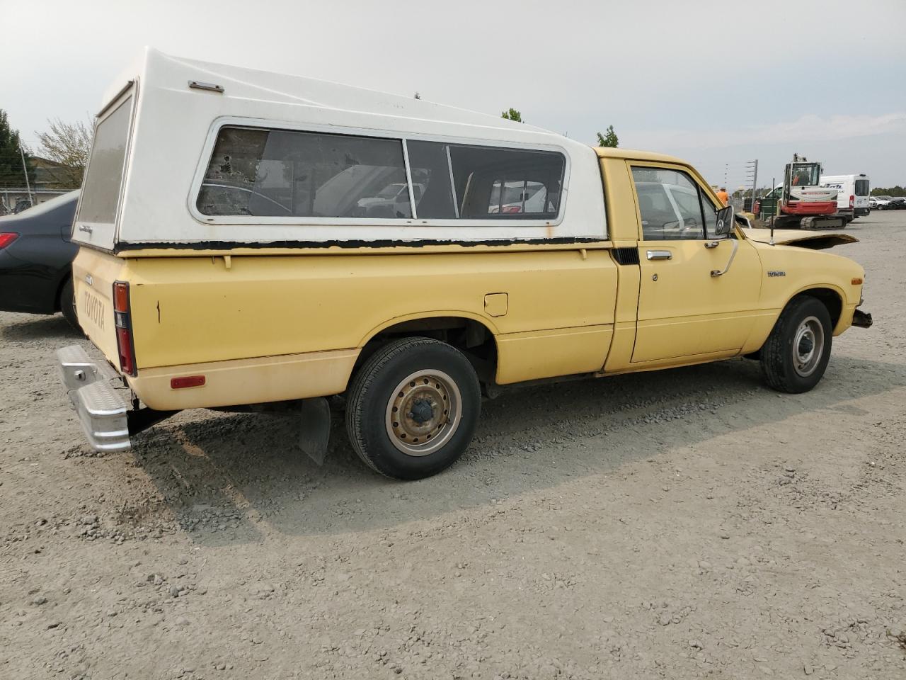 1983 Toyota Pickup 1/2 Ton Rn44 Yellow vin: JT4RN44D7D1105258