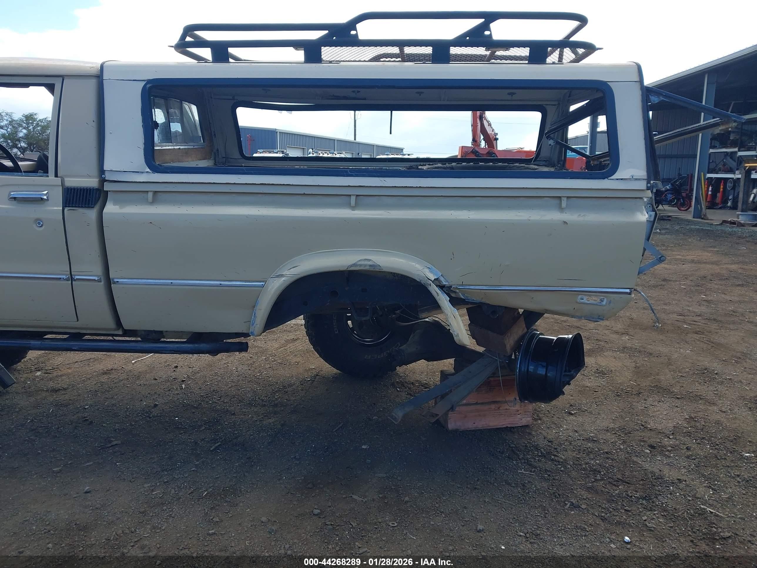 1981 Toyota Pickup Rn48 Beige vin: JT4RN48D3B0013898