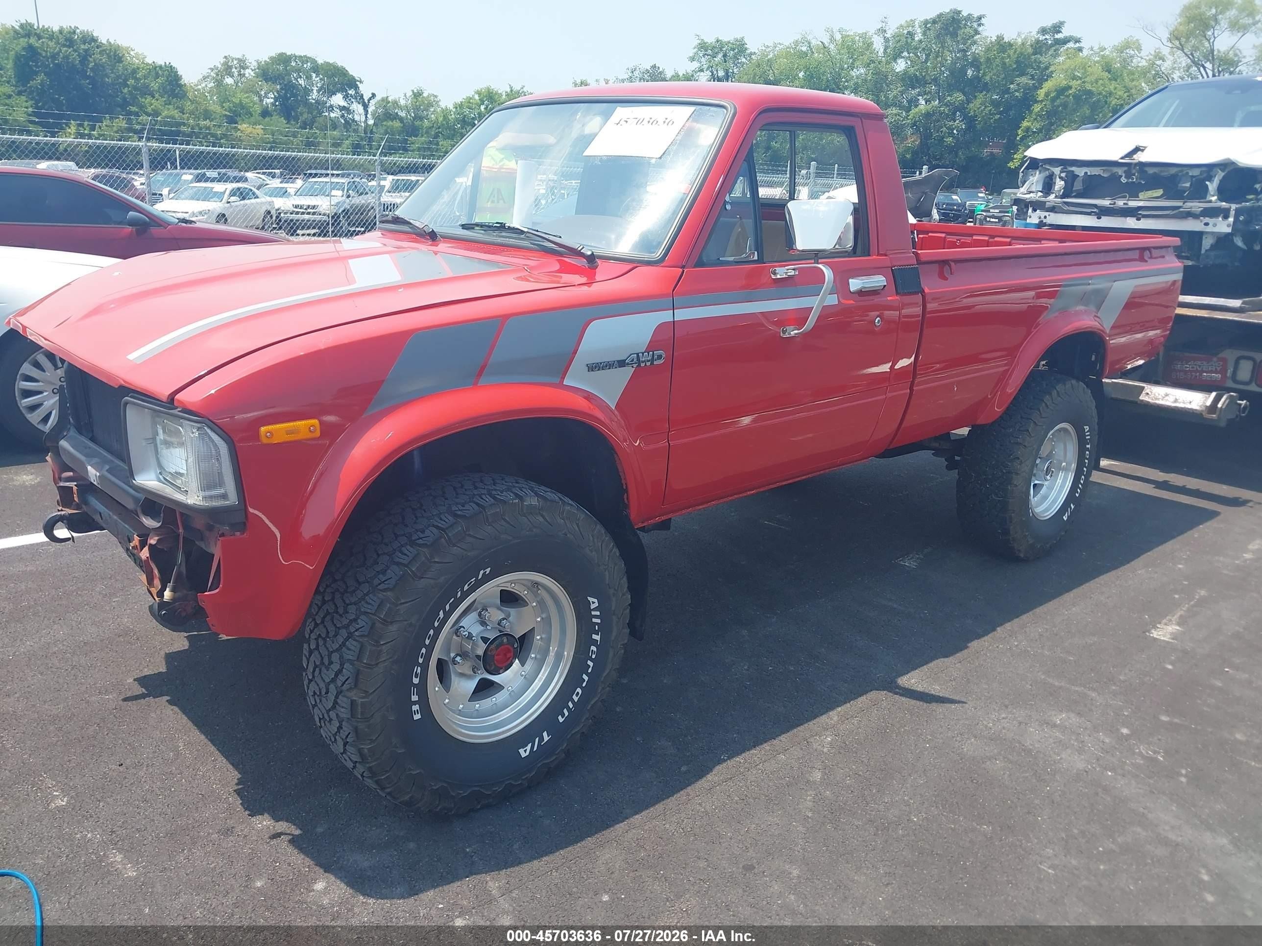 1982 Toyota Pickup Rn48 Red vin: JT4RN48D5C0049237