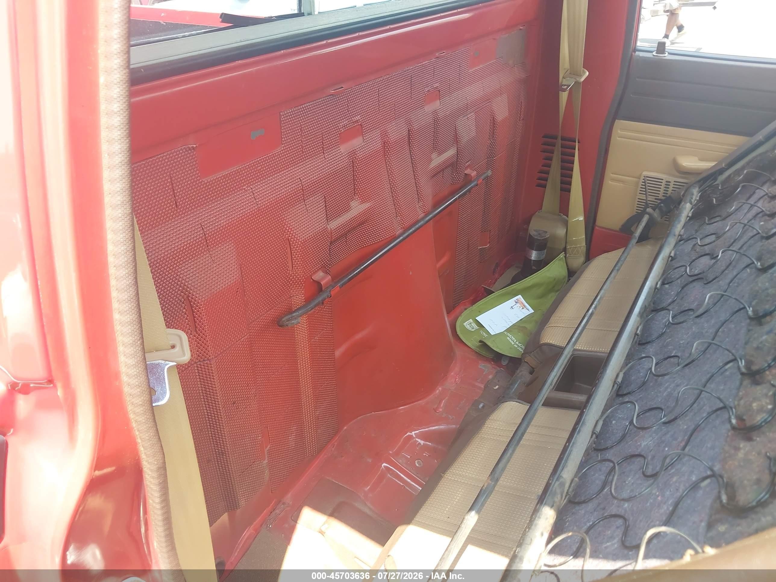 1982 Toyota Pickup Rn48 Red vin: JT4RN48D5C0049237