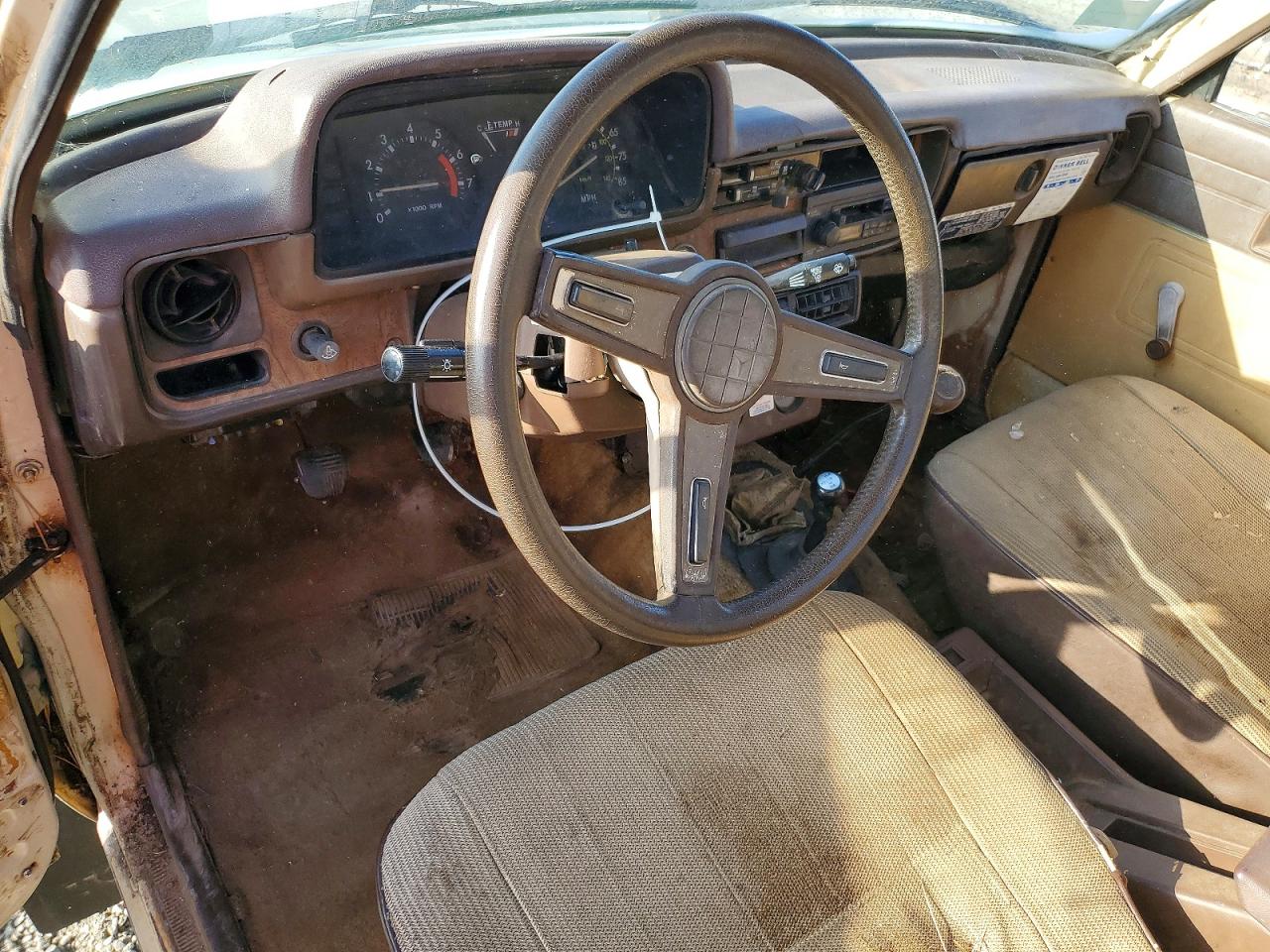 1983 Toyota Pickup Gray vin: JT4RN48S3D0081071