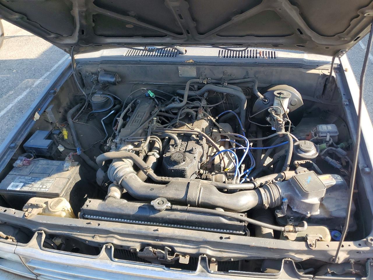 1988 Toyota Pickup Base Gray vin: JT4RN50A2J5163901