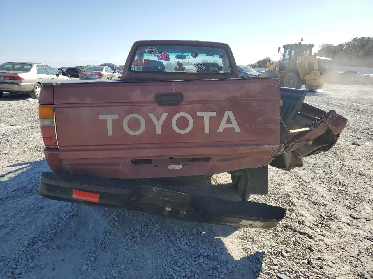 1988 Toyota Pickup 1/2 Ton Rn50 Red vin: JT4RN50A4J5159641