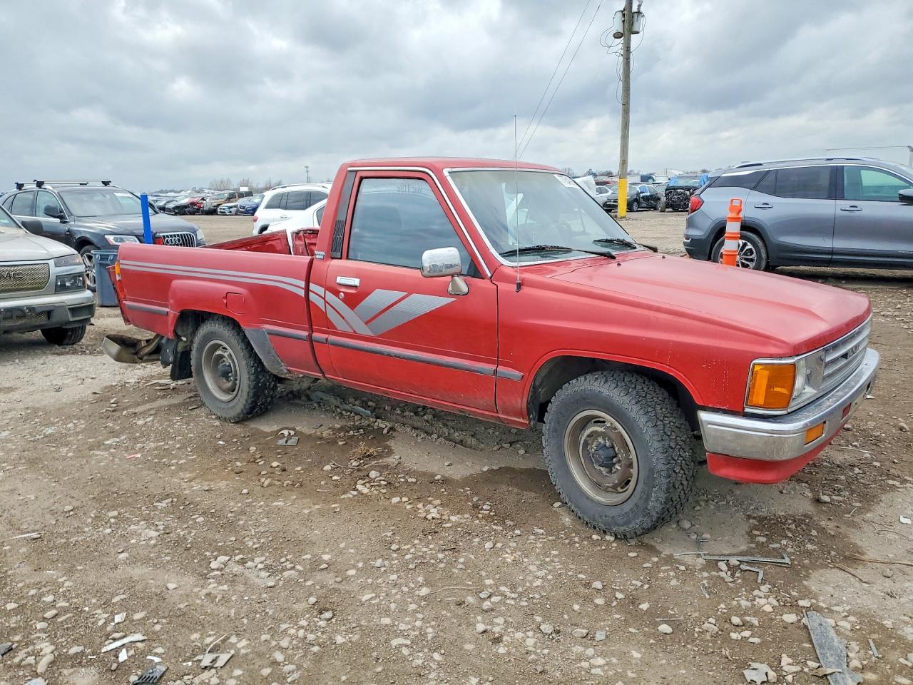 1988 Toyota Pickup 1/2 Ton Rn50 Красный vin: JT4RN50A8J5183392