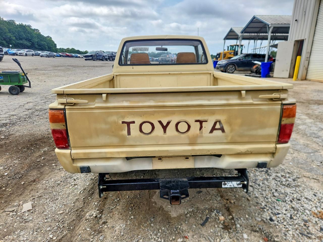 1984 Toyota Pickup 1/2 Ton Rn50 Cream vin: JT4RN50R0E0009082