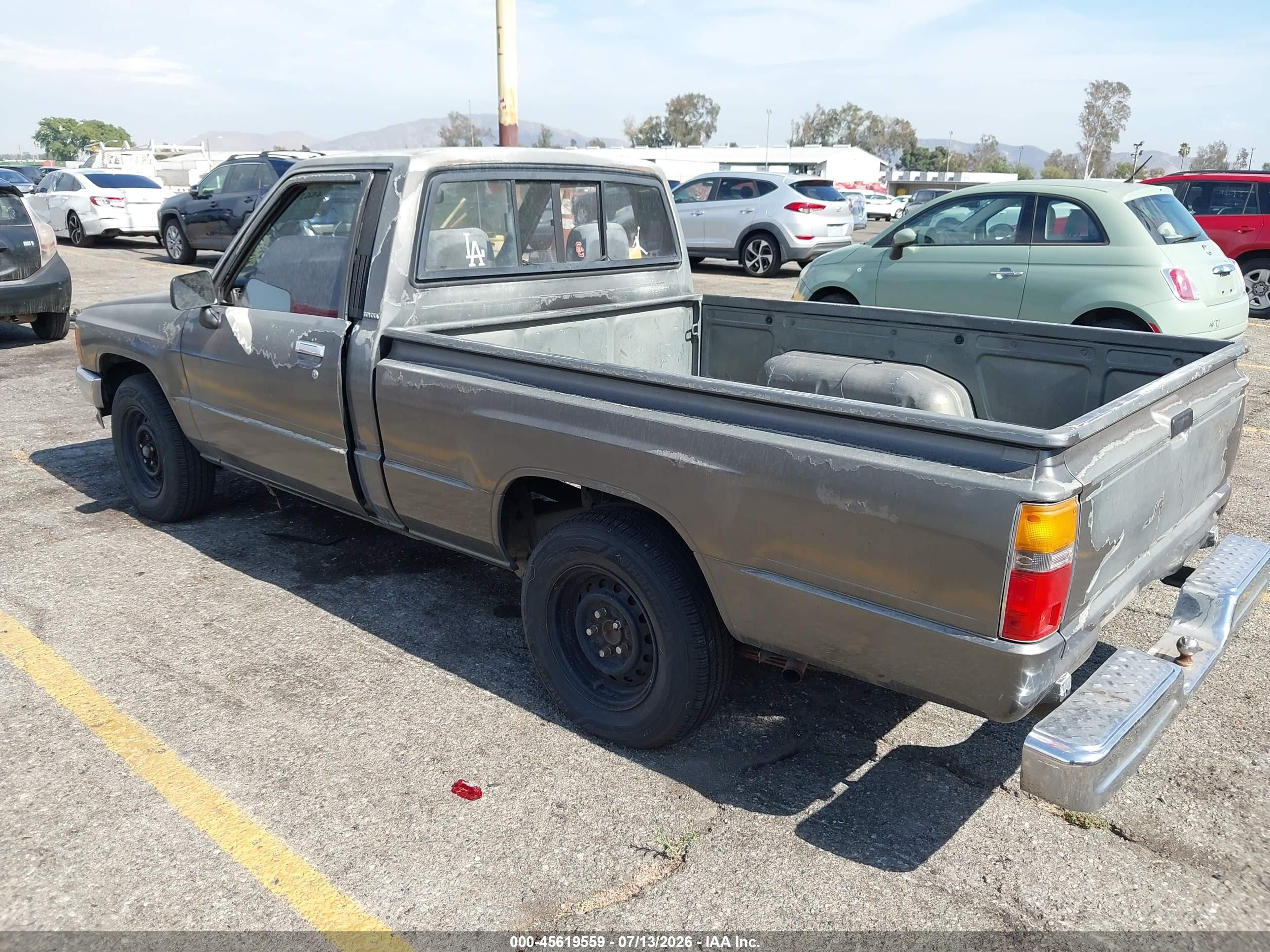 1987 Toyota Pickup 1/2 Ton Rn50 Gray vin: JT4RN50R0H0301769