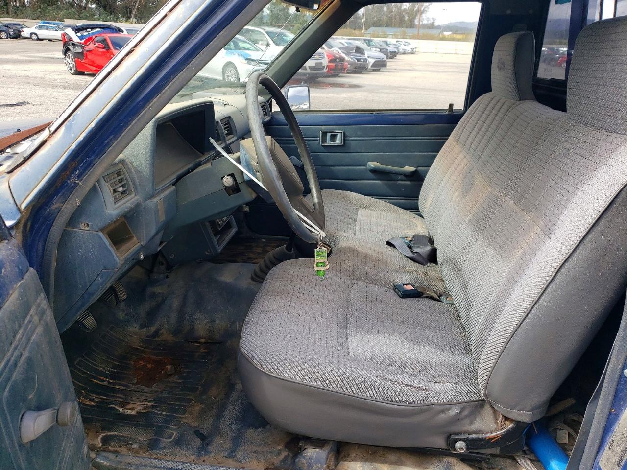 1987 Toyota Pickup 1/2 Ton Rn50 Blue vin: JT4RN50R0H5105947