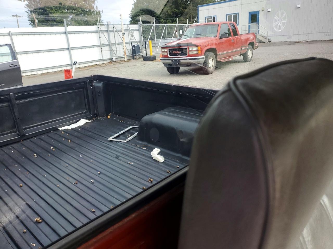 1987 Toyota Pickup Base Brown vin: JT4RN50R1H0227519