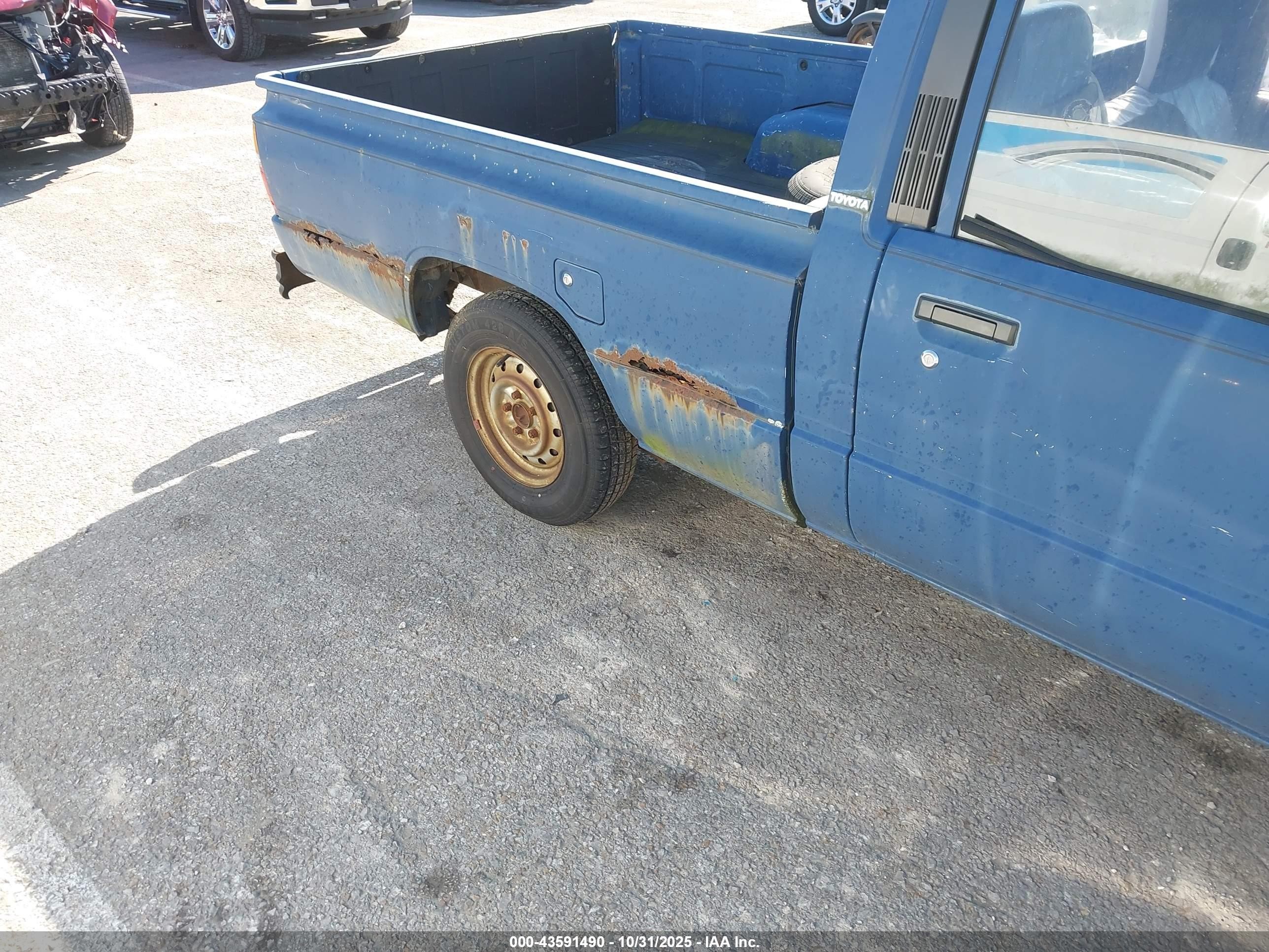 1987 Toyota Pickup 1/2 Ton Rn50 Blue vin: JT4RN50R3H0282070