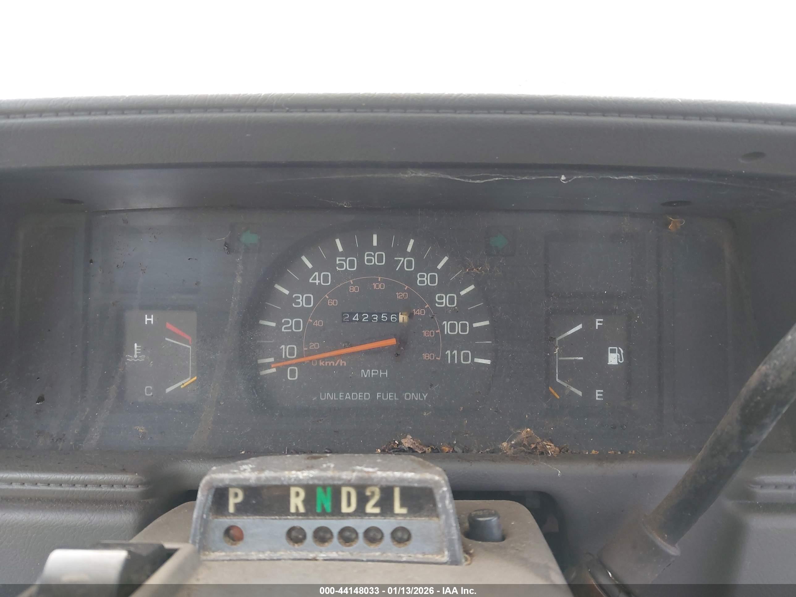 1987 Toyota Pickup 1/2 Ton Rn50 White vin: JT4RN50R4H0272812