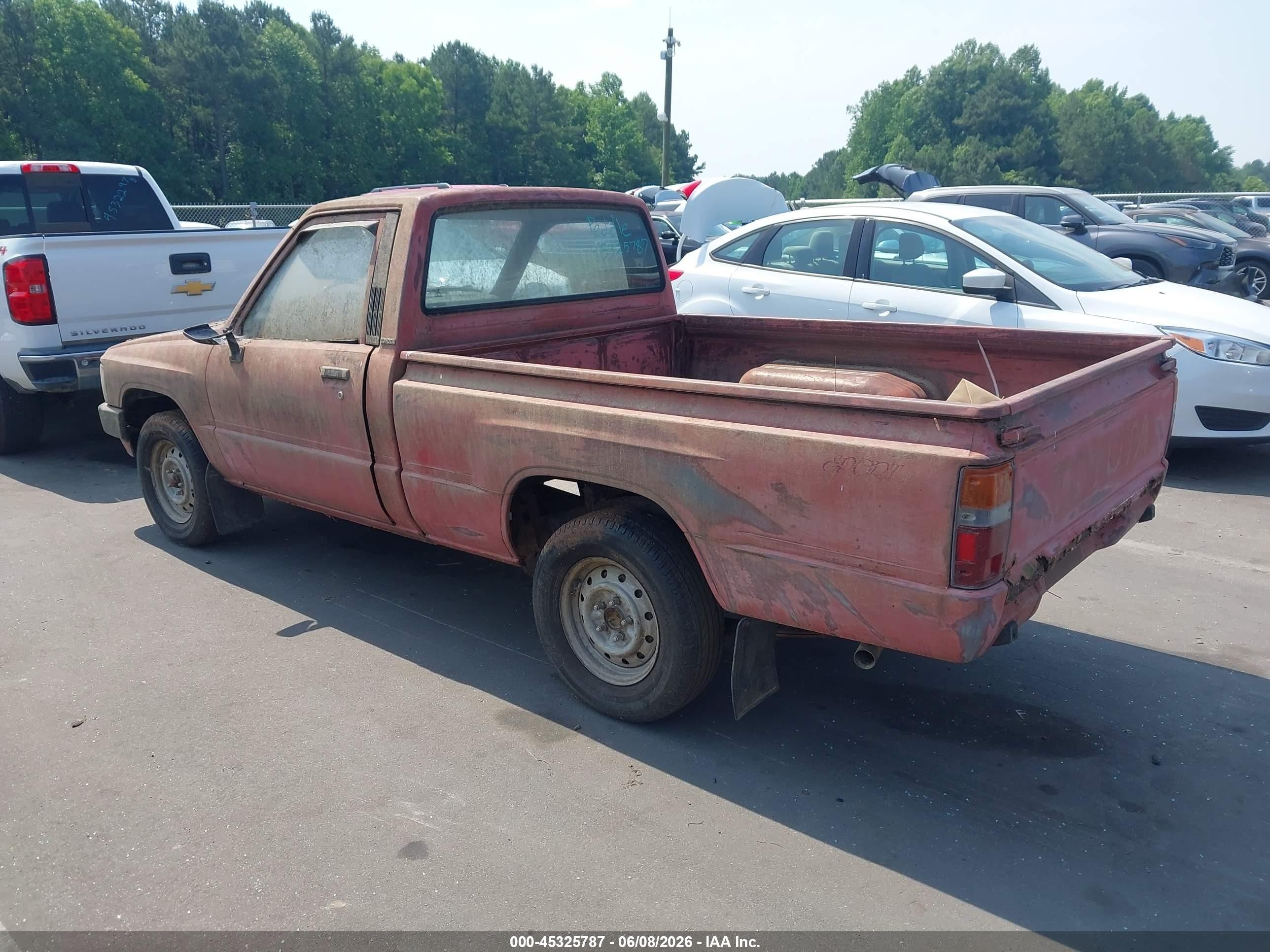 1986 Toyota Pickup 1/2 Ton Rn50 Red vin: JT4RN50R5G0150152