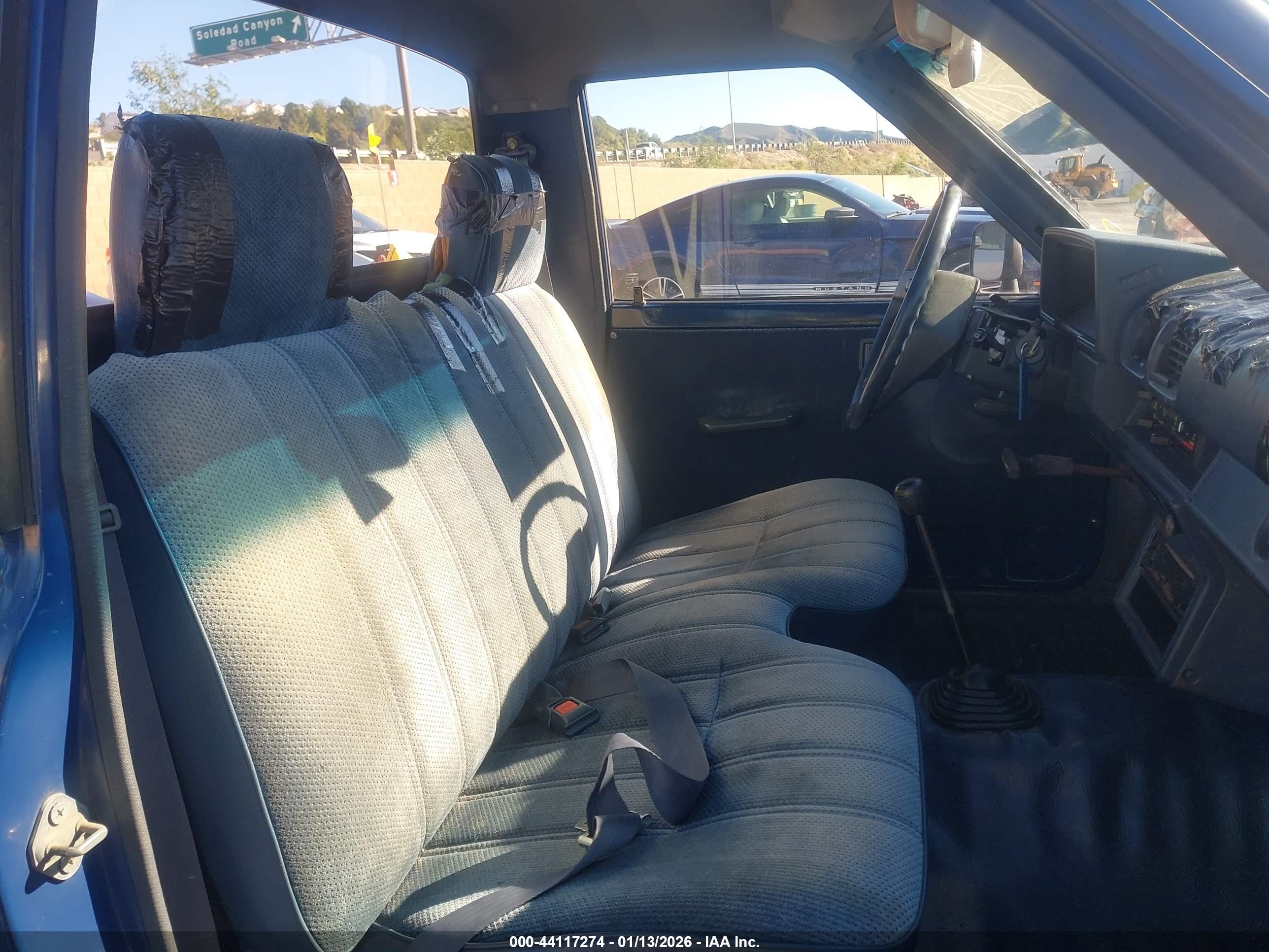 1987 Toyota Pickup 1/2 Ton Rn50 Blue vin: JT4RN50R5H0238314