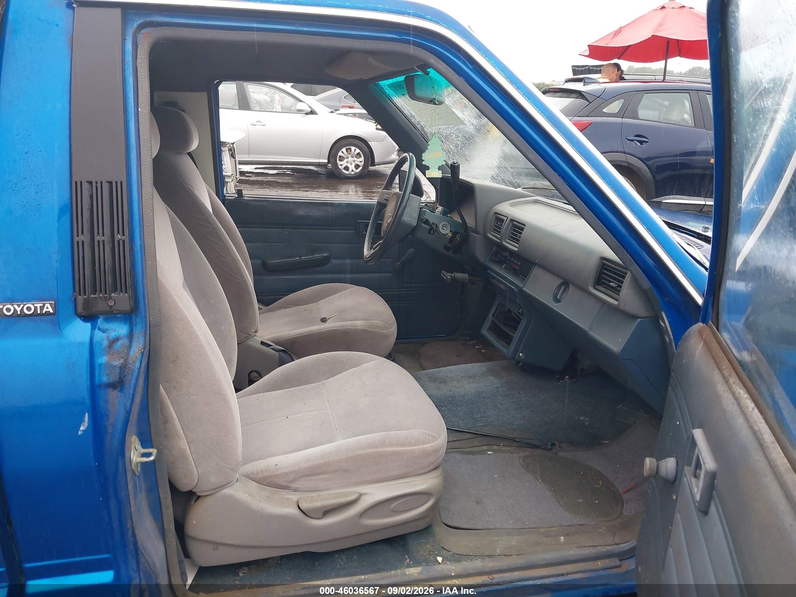 1987 Toyota Pickup 1/2 Ton Rn50 Blue vin: JT4RN50R6H0307916
