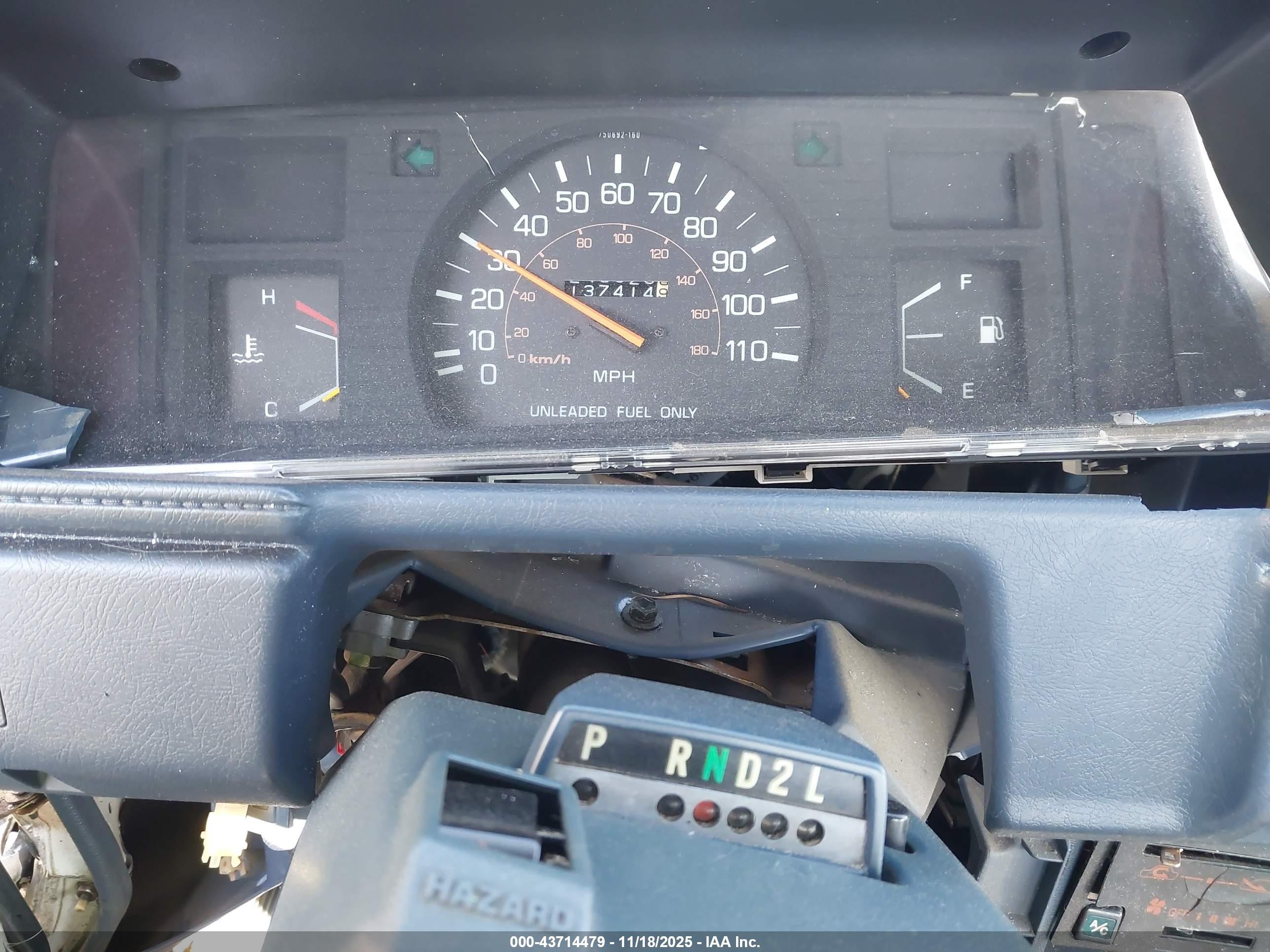 1987 Toyota Pickup 1/2 Ton Rn50 Белый vin: JT4RN50R8H0242051