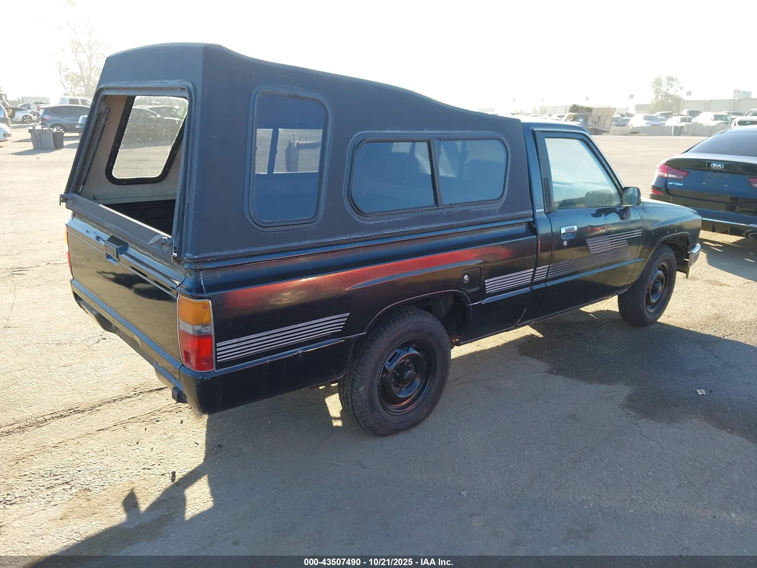 1987 Toyota Pickup 1/2 Ton Rn50 Black vin: JT4RN50R8H0274806