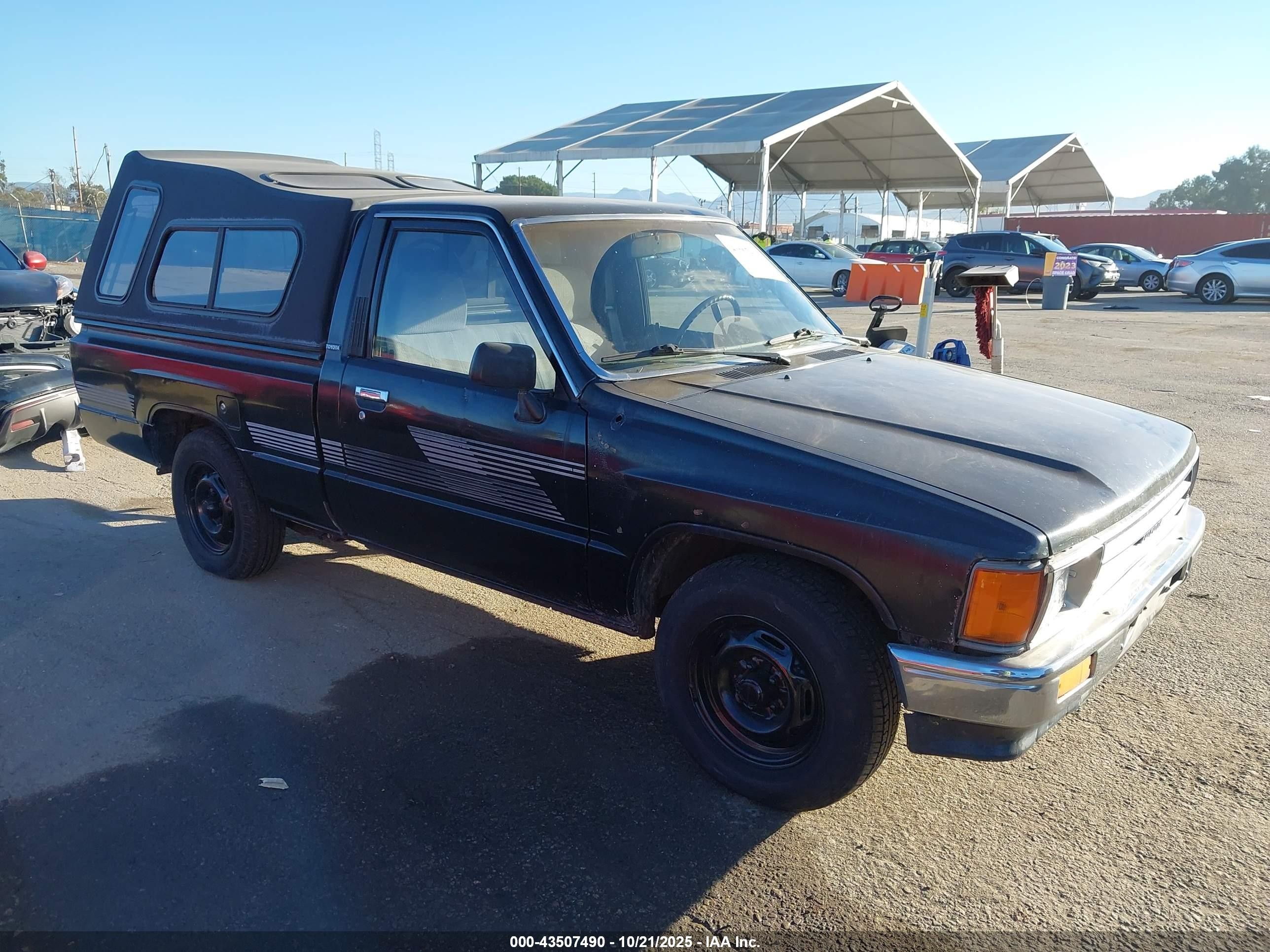 1987 Toyota Pickup 1/2 Ton Rn50 Black vin: JT4RN50R8H0274806