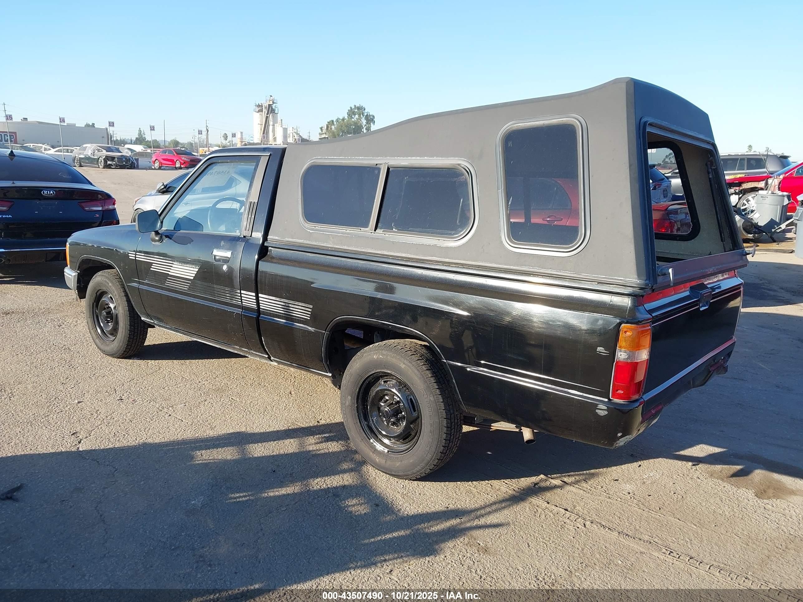 1987 Toyota Pickup 1/2 Ton Rn50 Black vin: JT4RN50R8H0274806