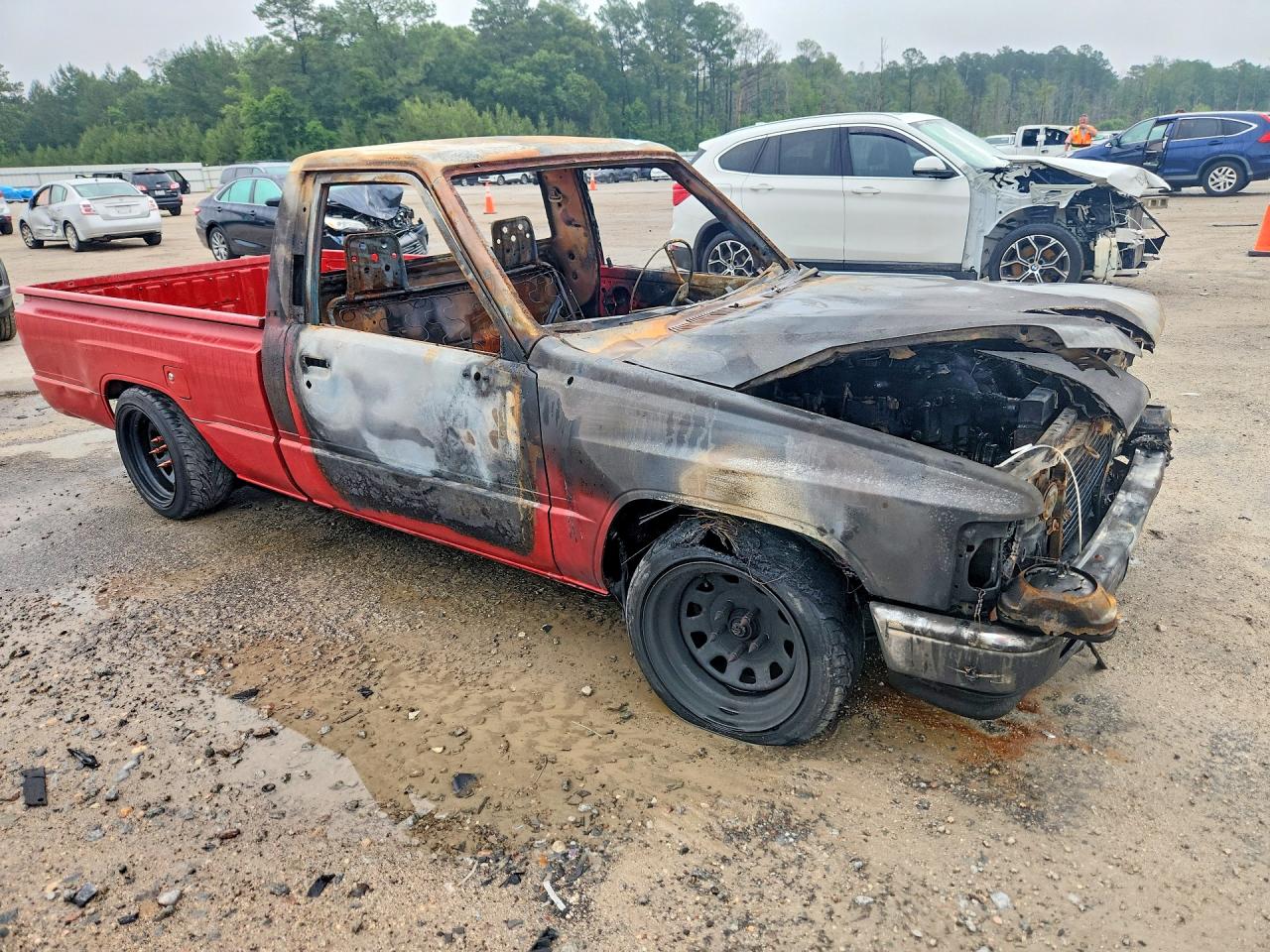 1987 Toyota Pickup Base Red vin: JT4RN50RXH0292255