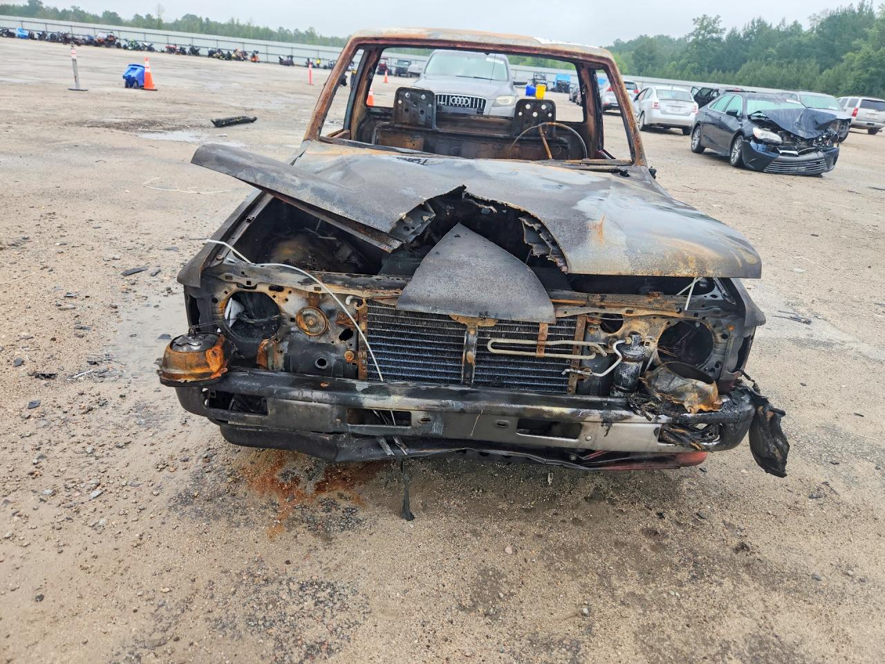 1987 Toyota Pickup Base Red vin: JT4RN50RXH0292255