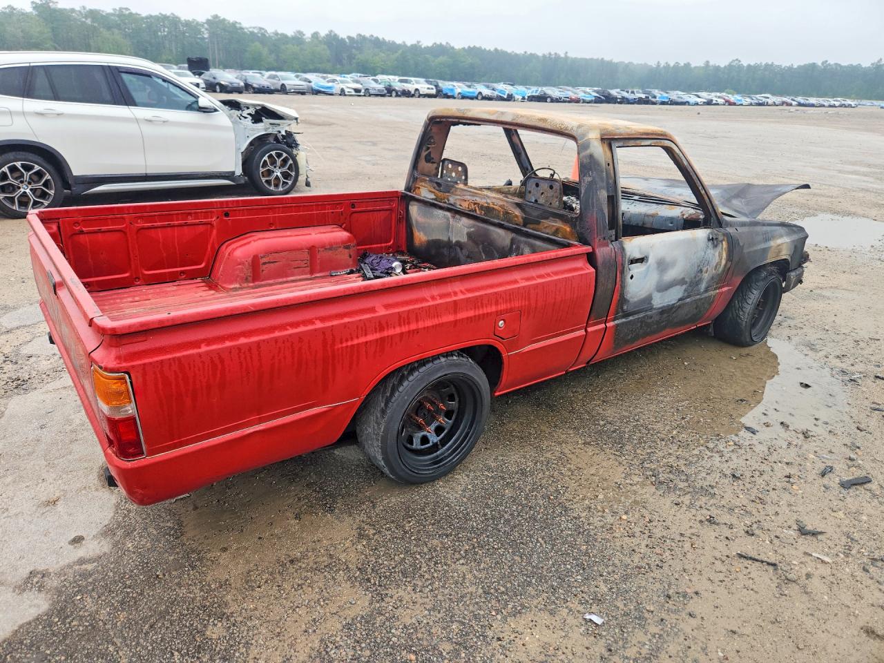 1987 Toyota Pickup Base Red vin: JT4RN50RXH0292255