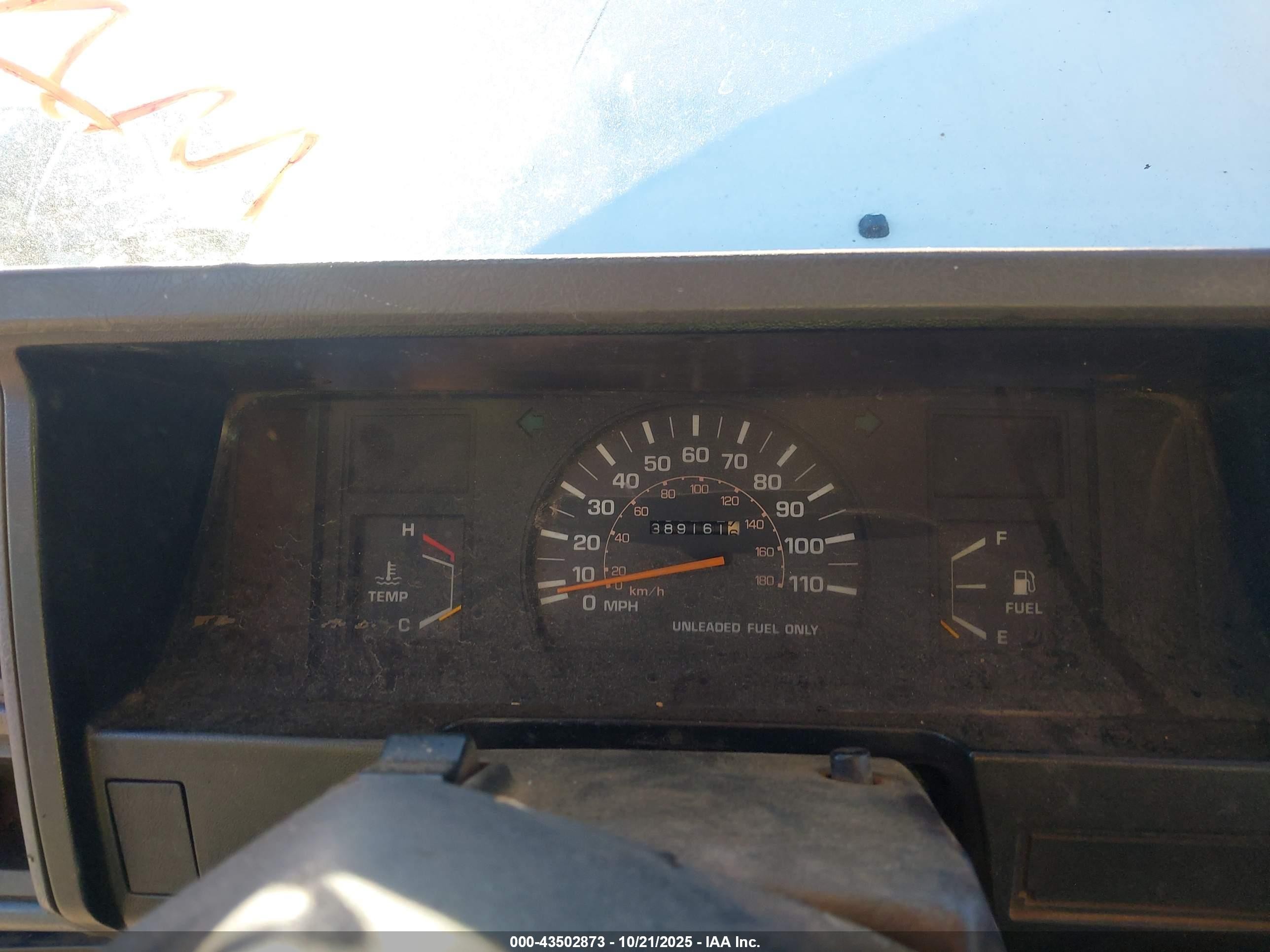 1986 Toyota Pickup 1/2 Ton Rn55 Dlx Серебряный vin: JT4RN55D3G0230093