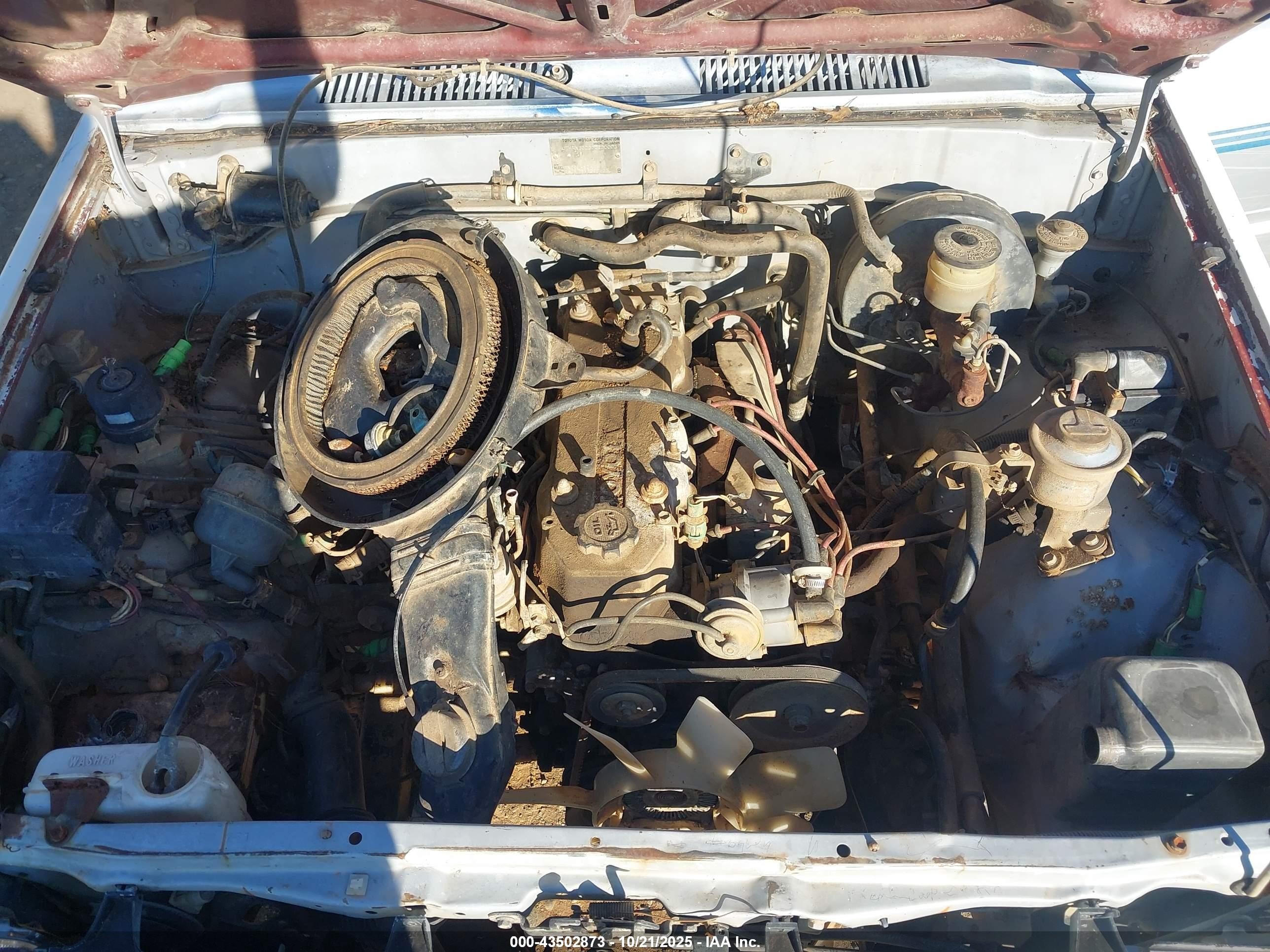 1986 Toyota Pickup 1/2 Ton Rn55 Dlx Серебряный vin: JT4RN55D3G0230093
