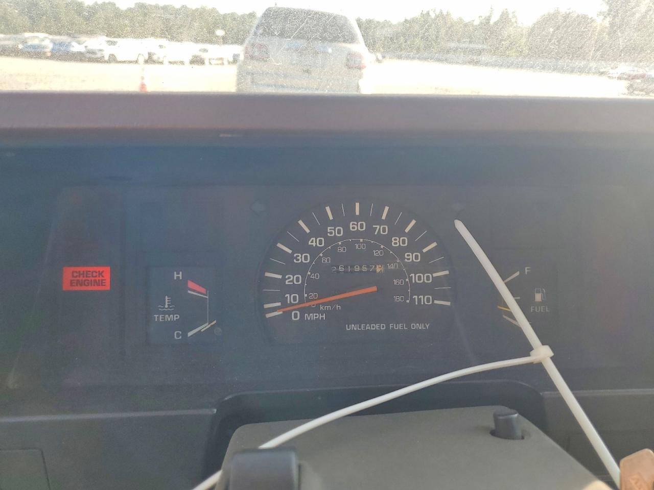 1985 Toyota 1 Ton Pick Yellow vin: JT4RN55E6F0110862