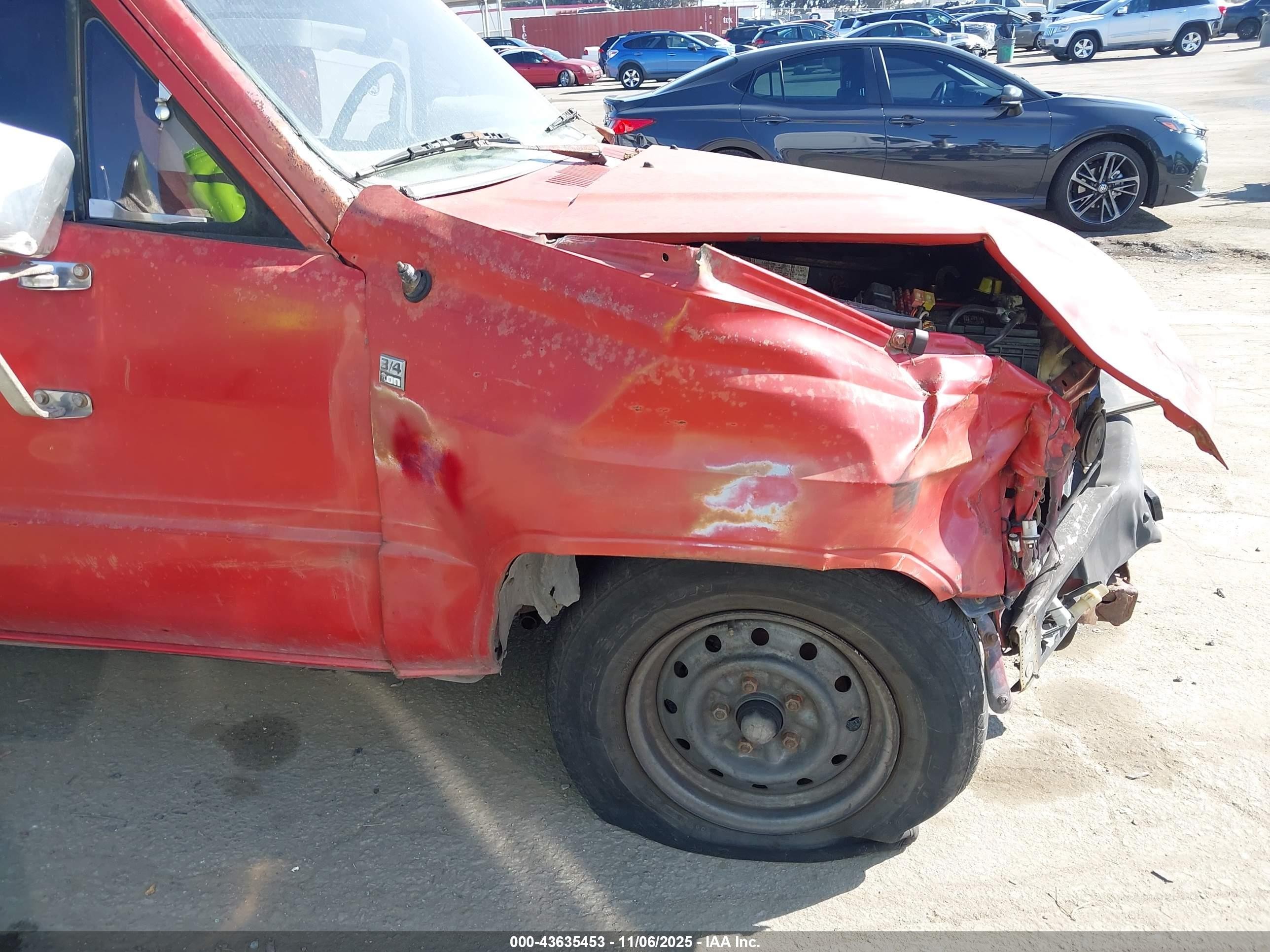 1984 Toyota Pickup 3/4 Ton Long Bed Rn55 Red vin: JT4RN55E8E0051523