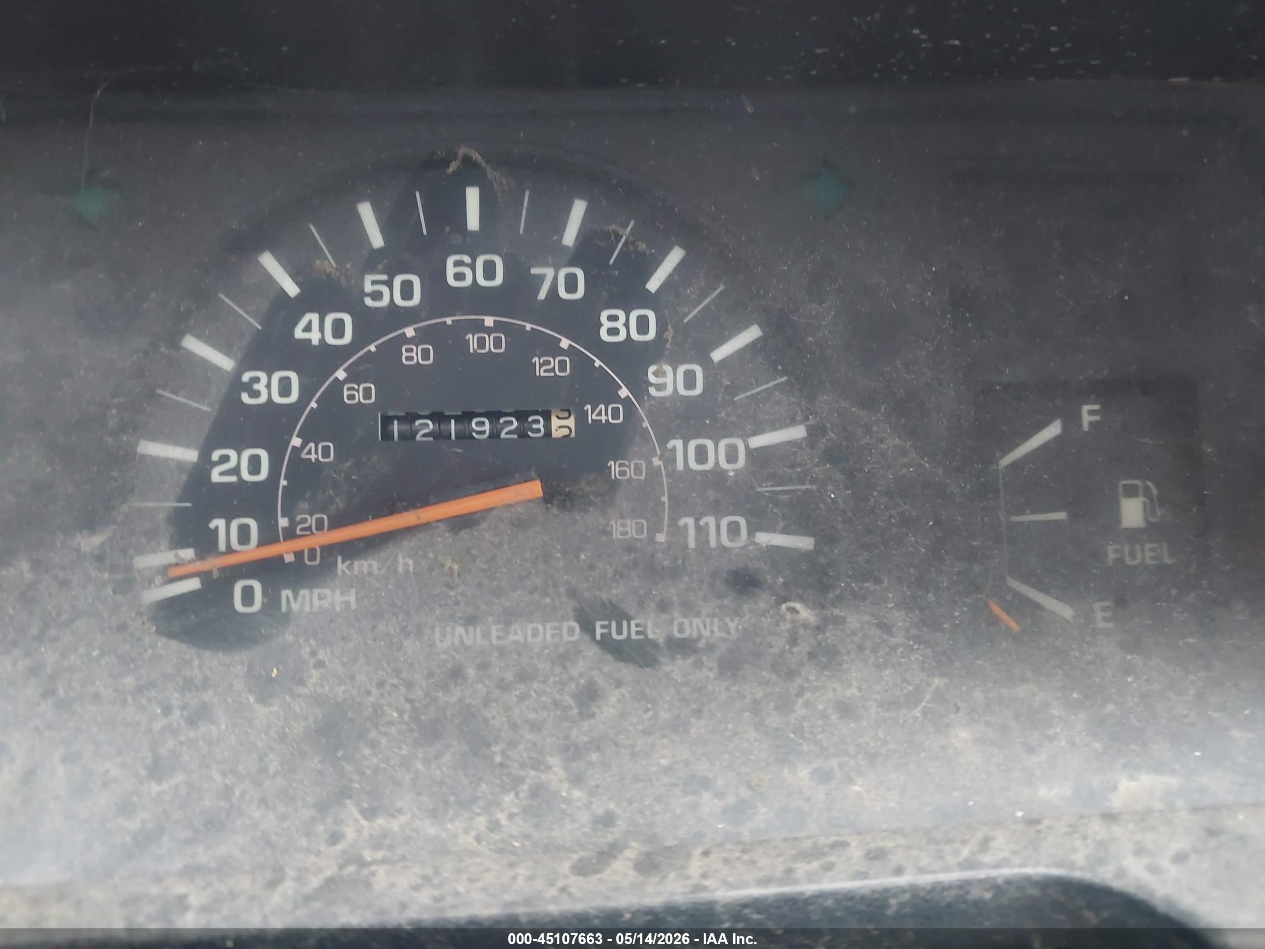 1986 Toyota Pickup 1/2 Ton Rn55 Red vin: JT4RN55R5G0222959