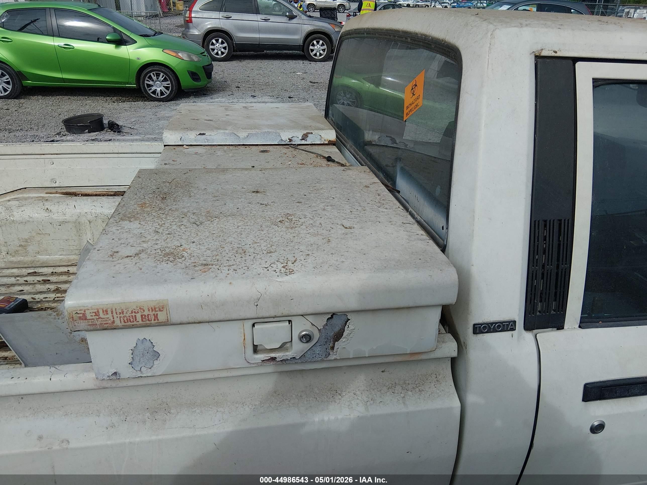 1987 Toyota Pickup 1/2 Ton Rn55 White vin: JT4RN55R5H7019949