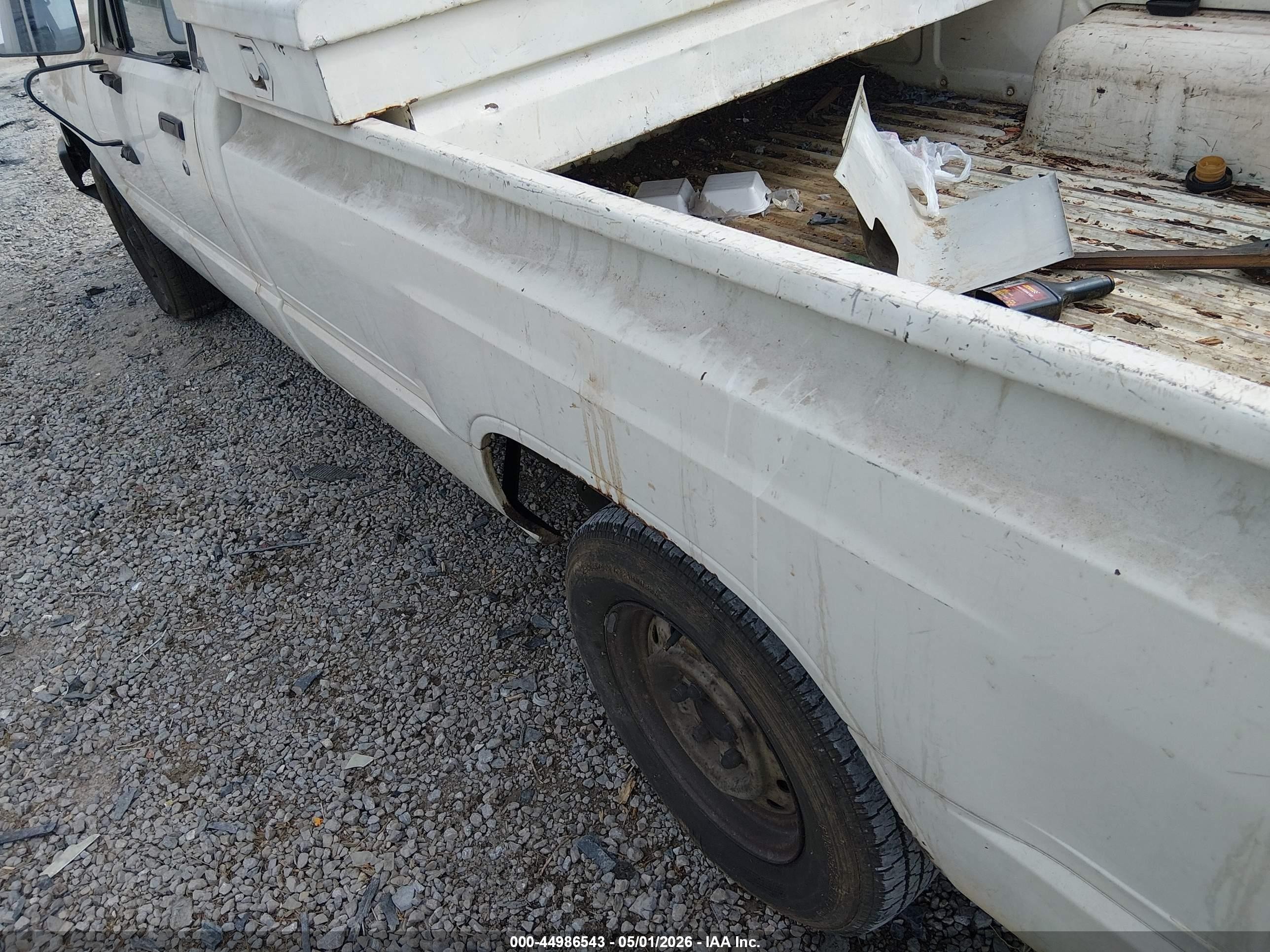 1987 Toyota Pickup 1/2 Ton Rn55 White vin: JT4RN55R5H7019949