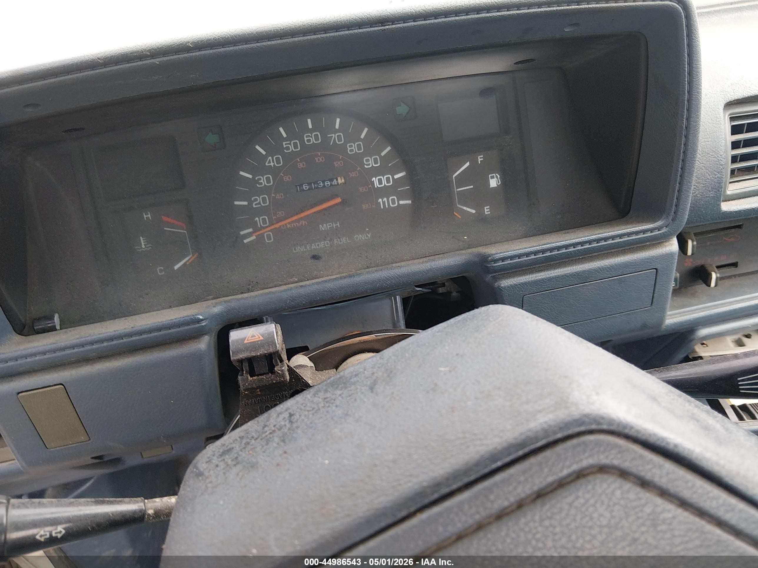 1987 Toyota Pickup 1/2 Ton Rn55 White vin: JT4RN55R5H7019949